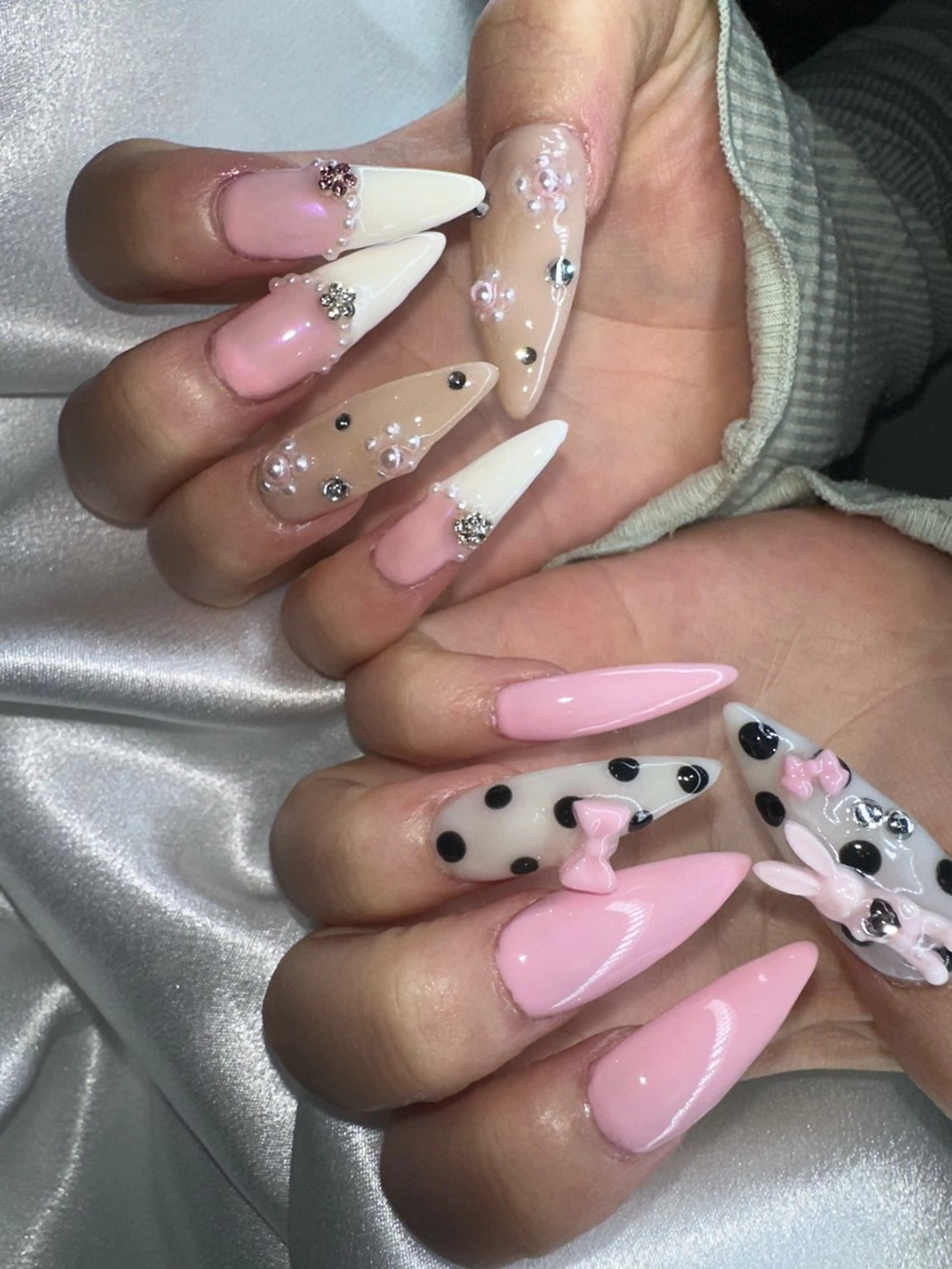 セミロング ハンドネイル 💙YOKOSUKA NAILS⚓️のネイルデザイン