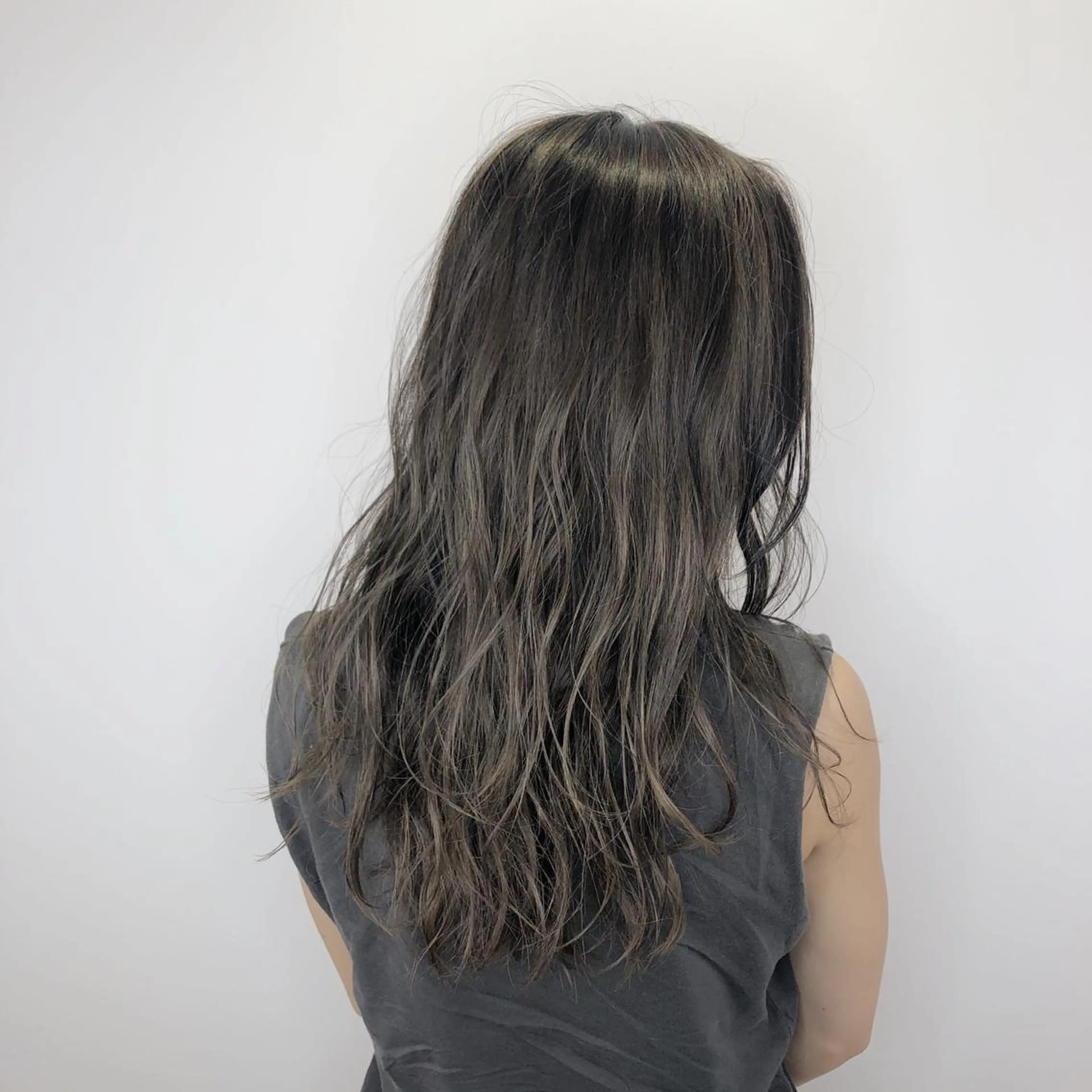 セミロング 関 京磨のヘアスタイル