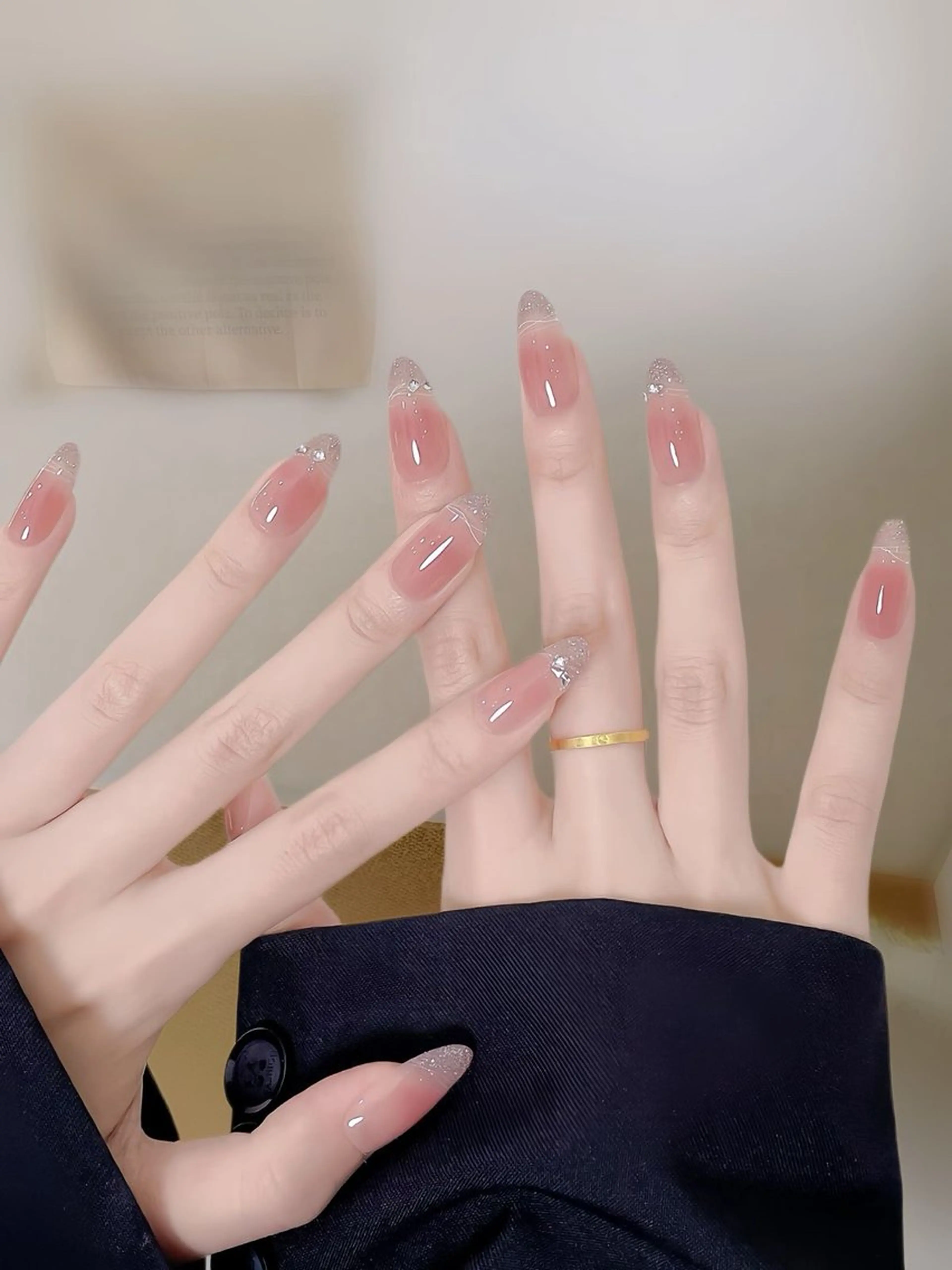 ネイル 韓国ネイル マグネットネイル 持ち込み ハンドネイル EMI ANA.CHUOのネイルデザイン