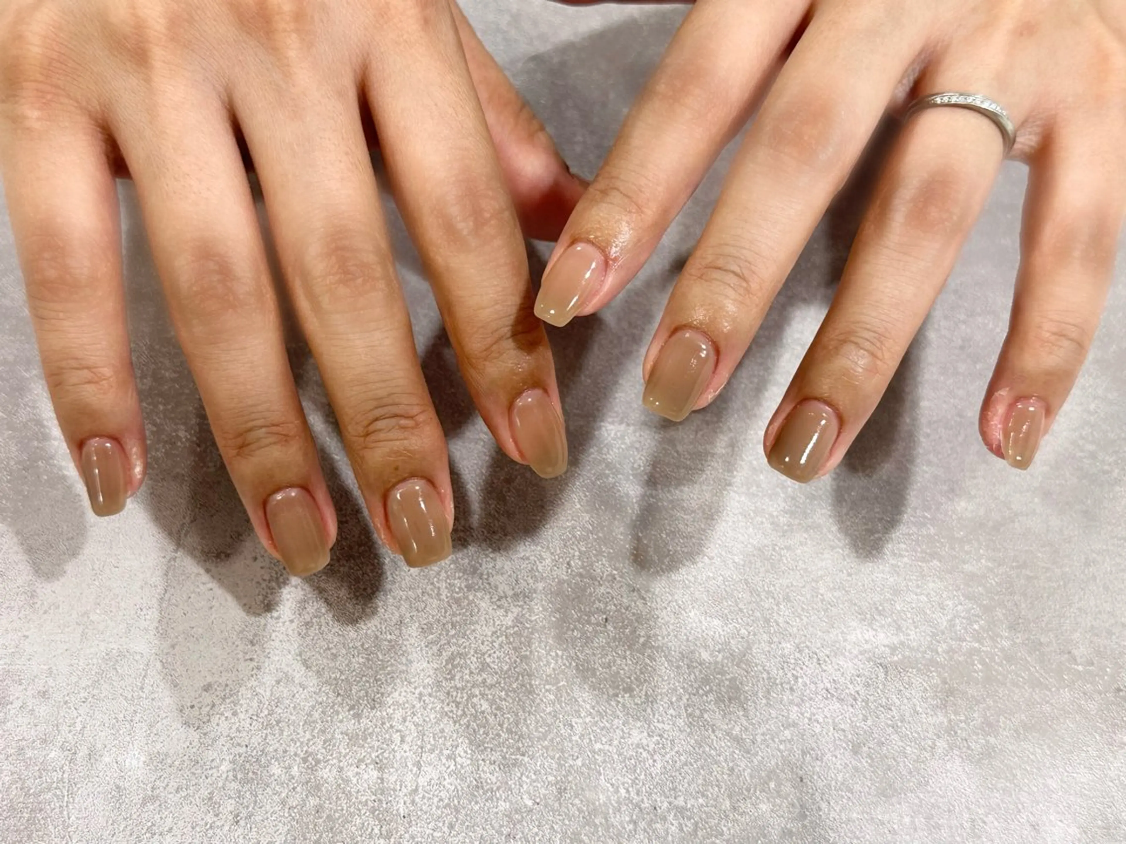 ネイル ブラウン LORAN REUのネイルデザイン