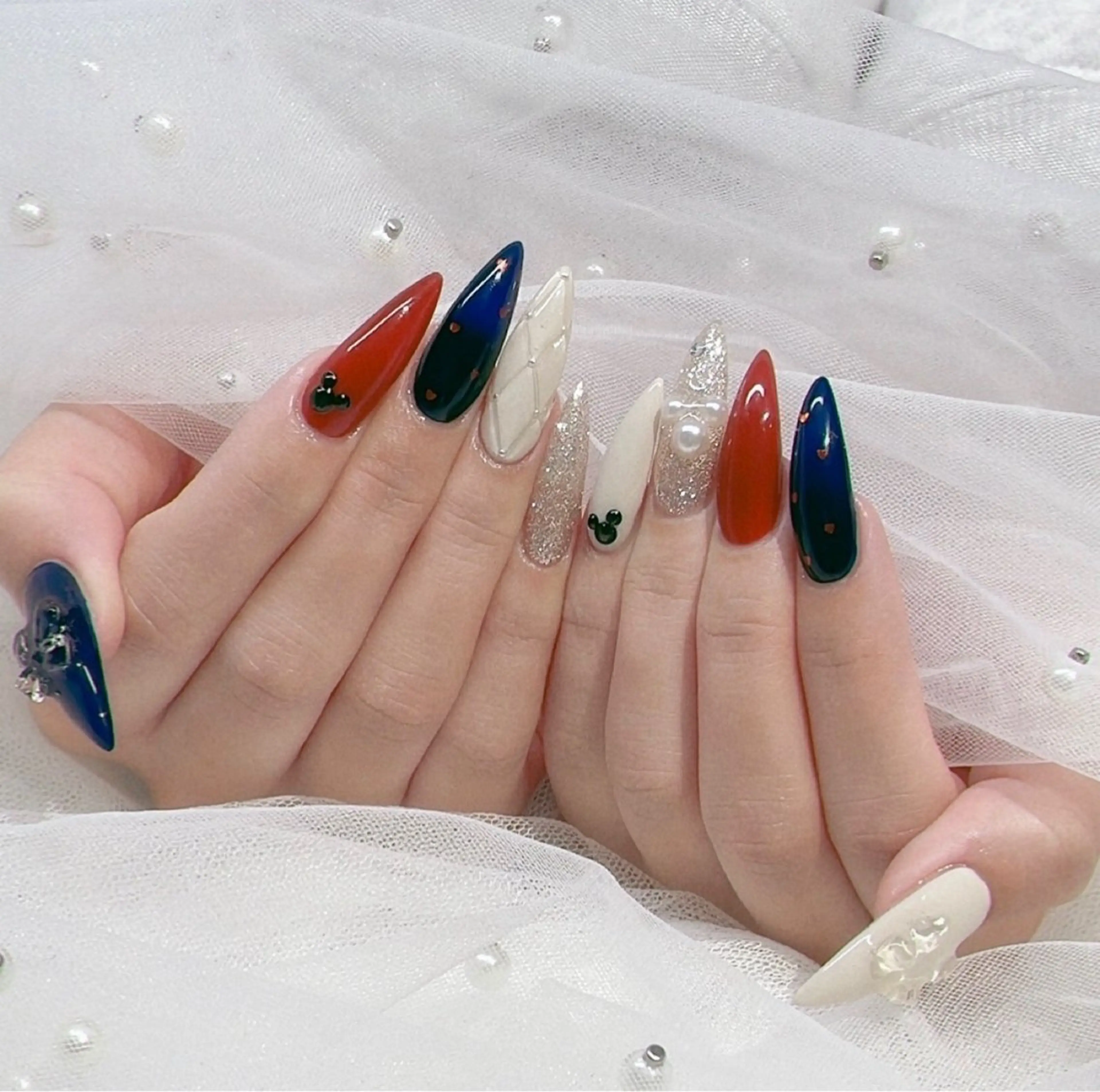 ネイル ハンドネイル lino u seinaのネイルデザイン