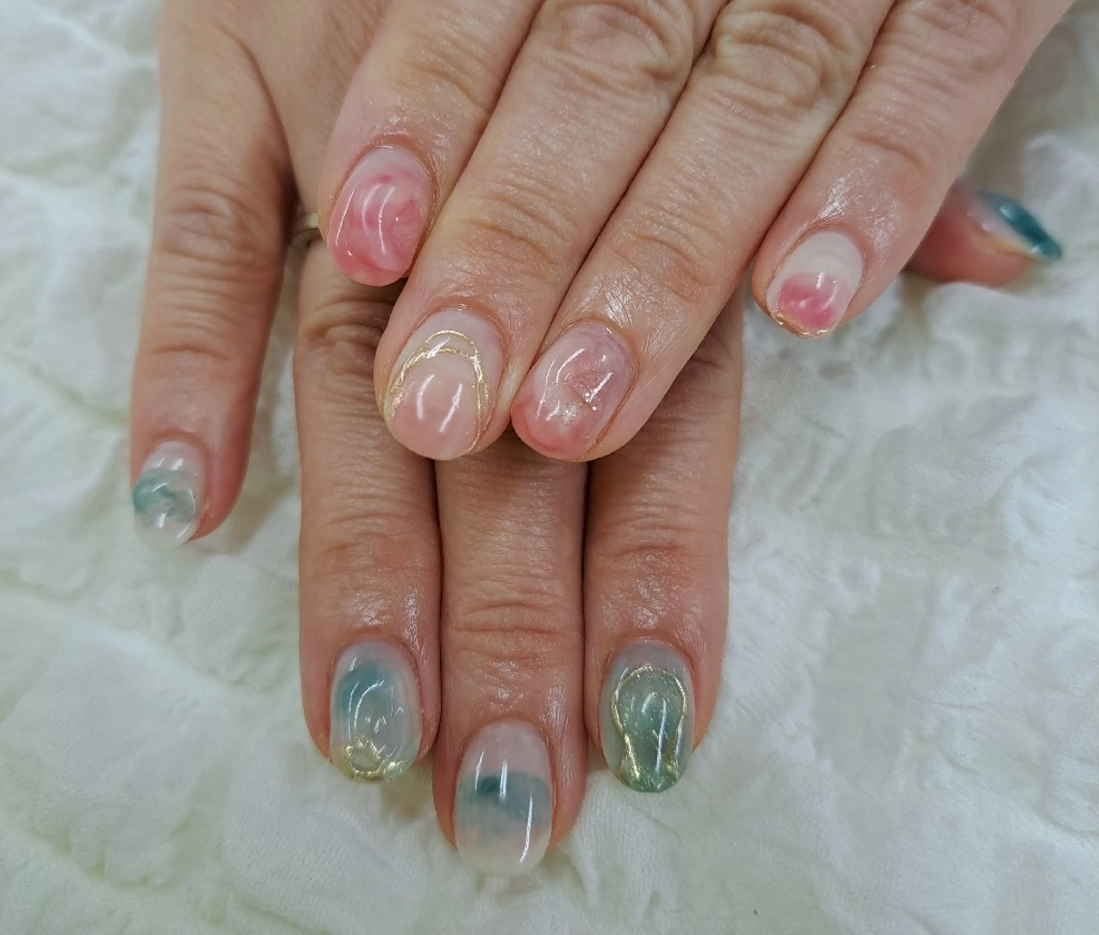 ネイル チークネイル フレンチネイル ジェルネイル ガーリー ハート 河野ちえ (雑誌掲載サロン)のネイルデザイン