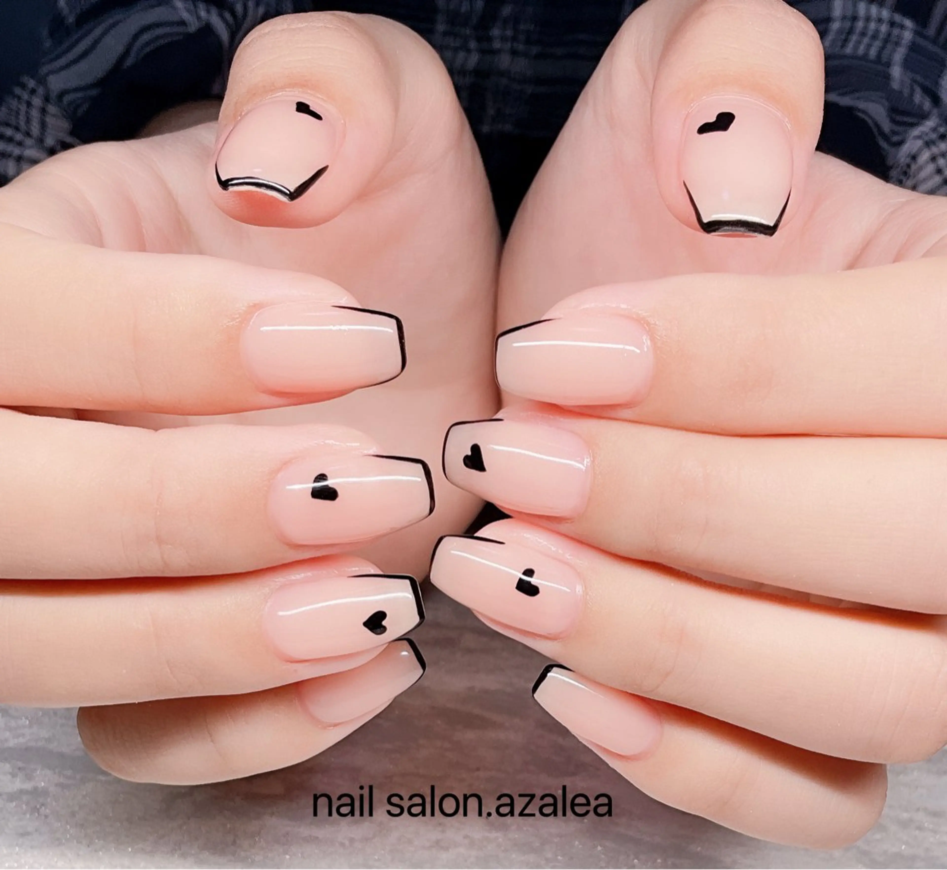 ネイル ハンドネイル R inのネイルデザイン