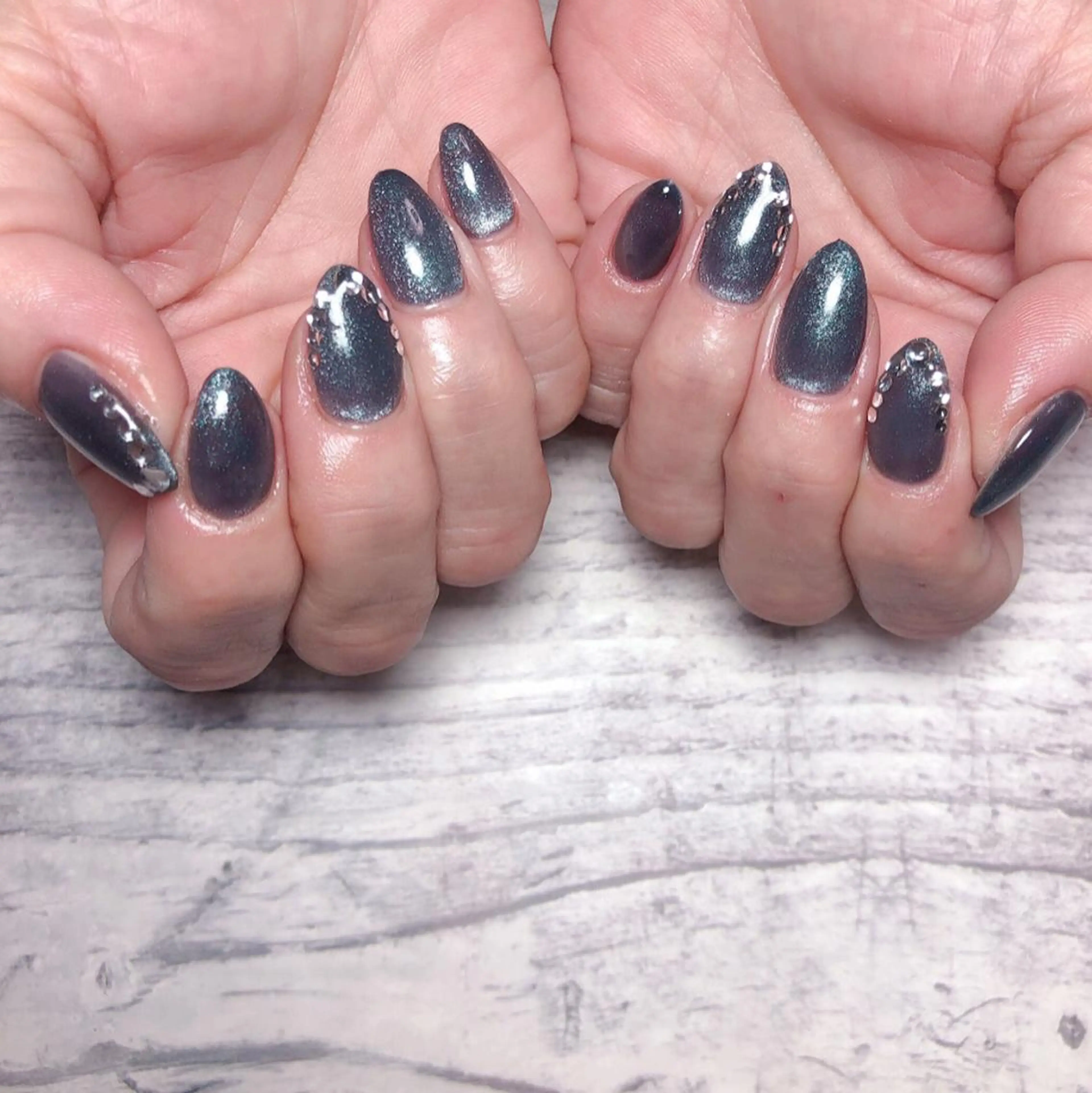 ネイル 個室ネイルサロンDolly  Girl〜ドーリーガール〜所属・DollyGirl KYOKOのネイルデザイン