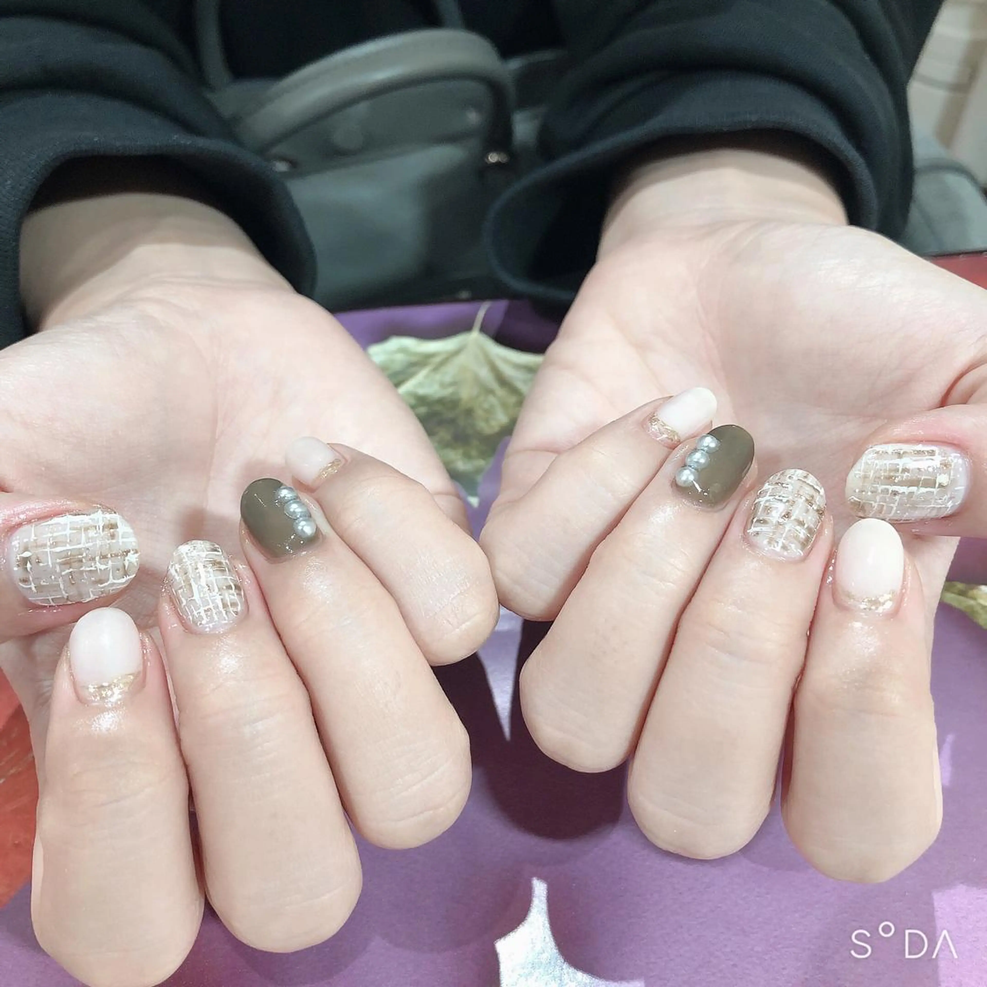 ネイル ハンドネイル 吉野✨ ネイルデザイナー✨のネイルデザイン