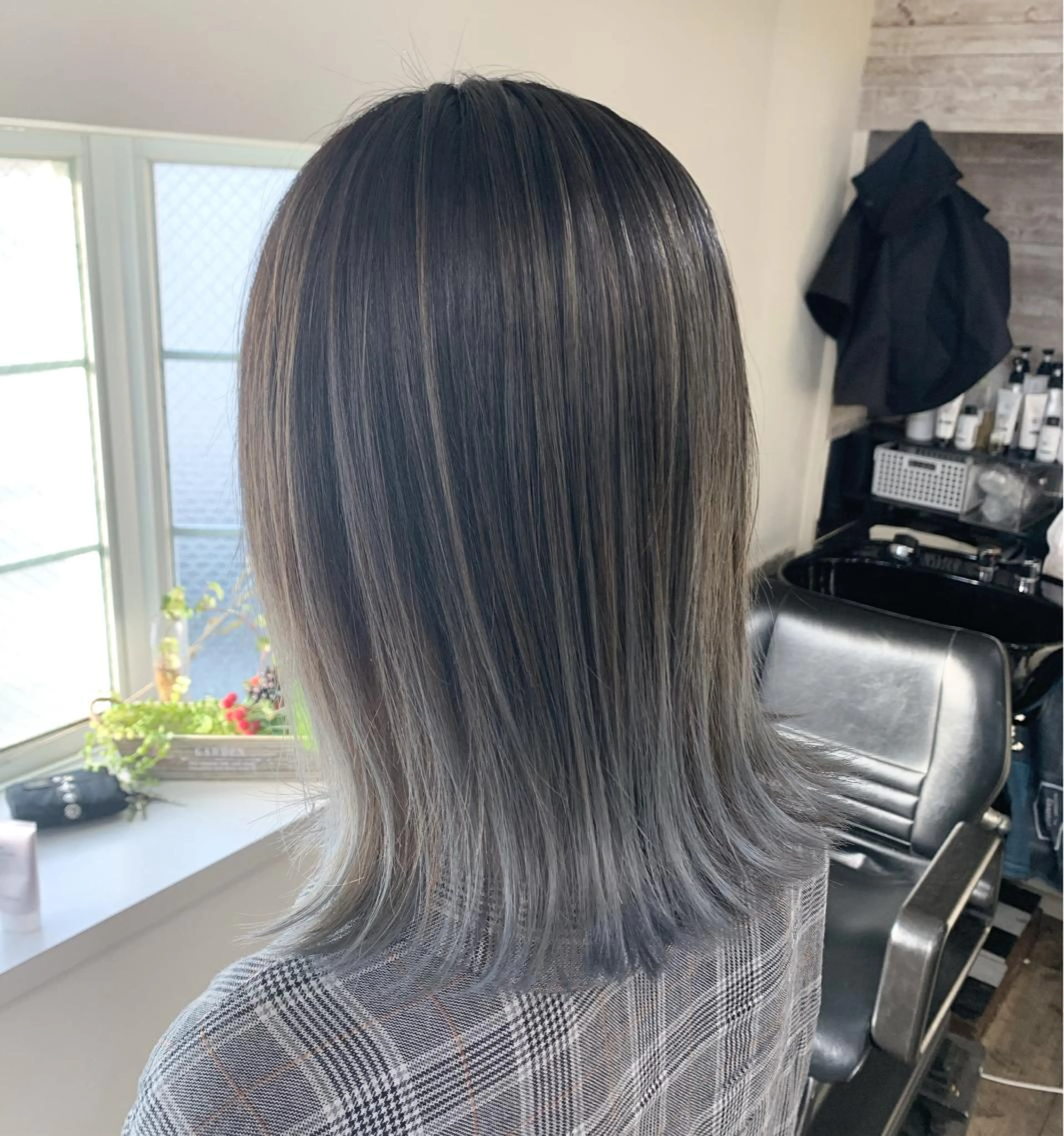 カラー 渡辺 健太のヘアスタイル