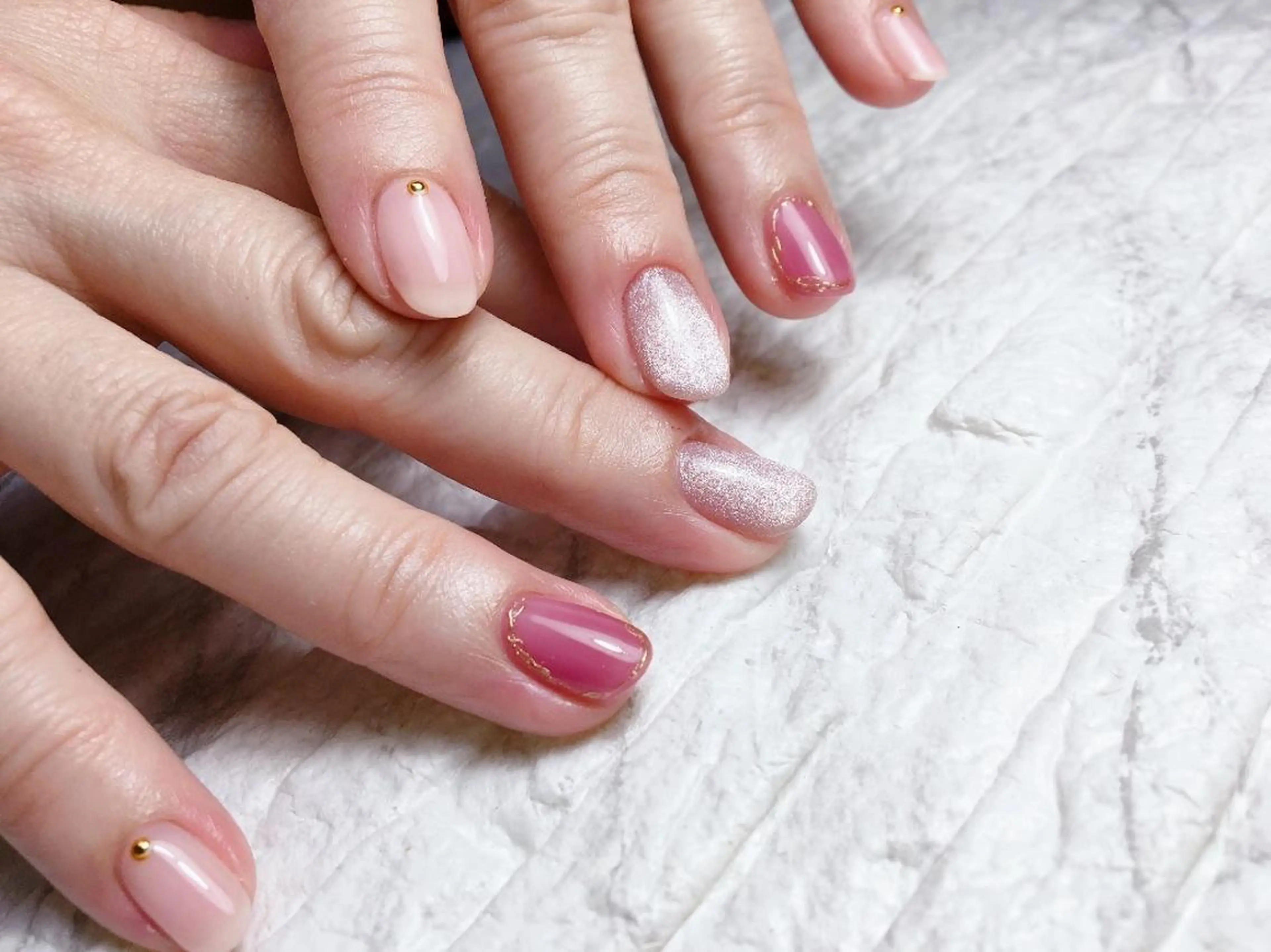 ネイル ハンドネイル ハンドケア 佐藤 結衣のネイルデザイン