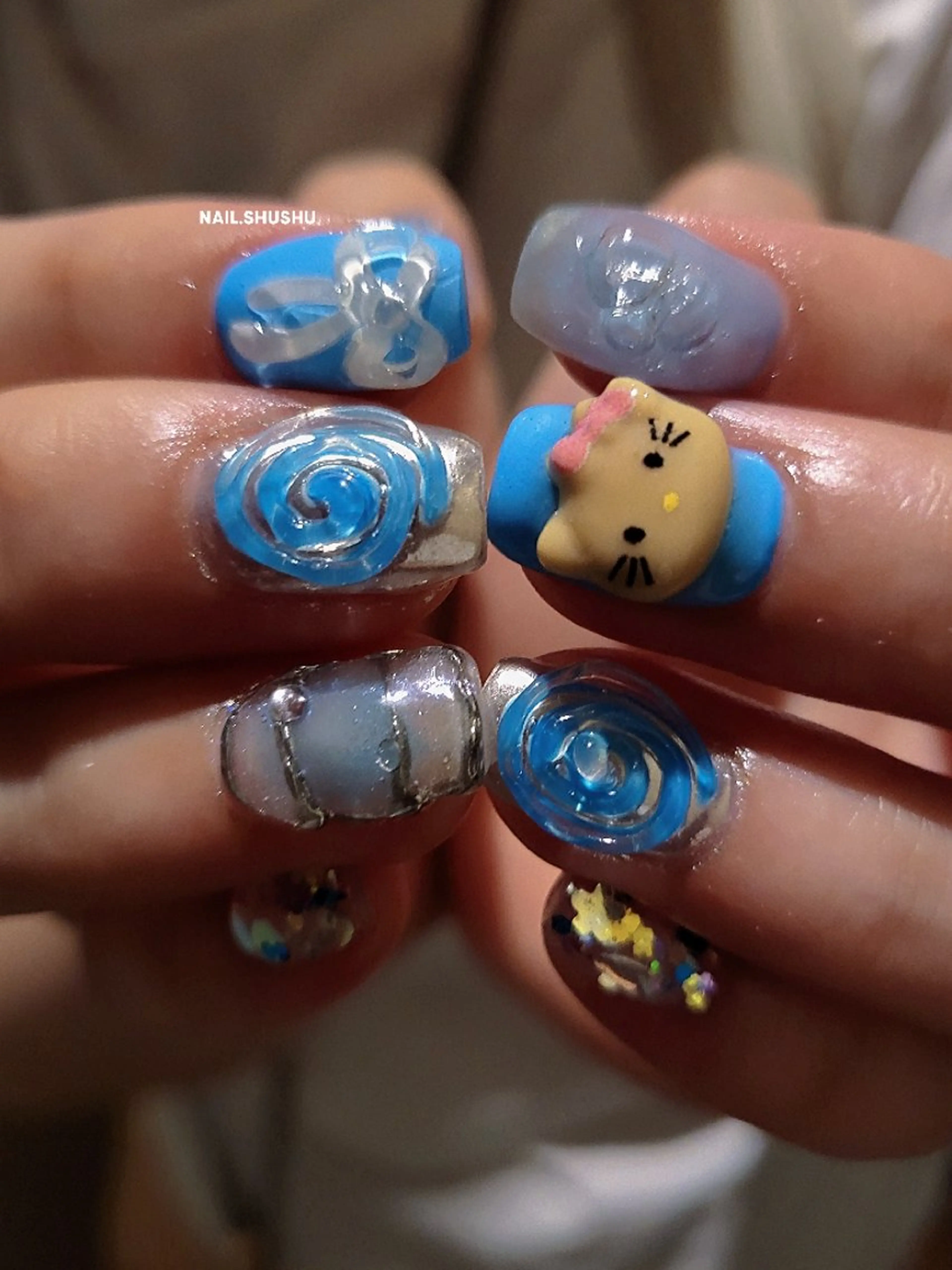 ネイル ハンドネイル 3dパーツ/流行り 👧shushu❤️のネイルデザイン