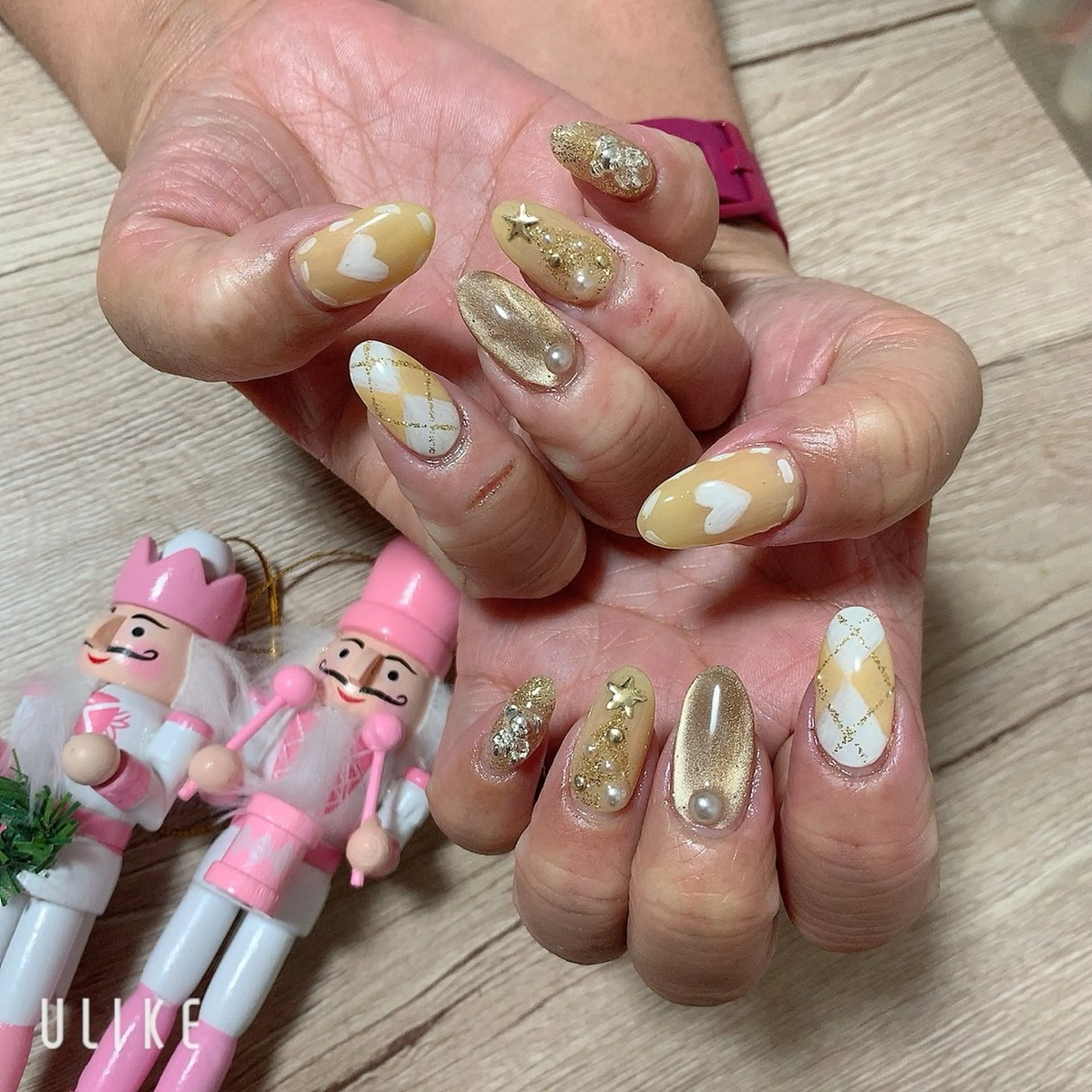 ネイル MINAMI nailsのネイルデザイン