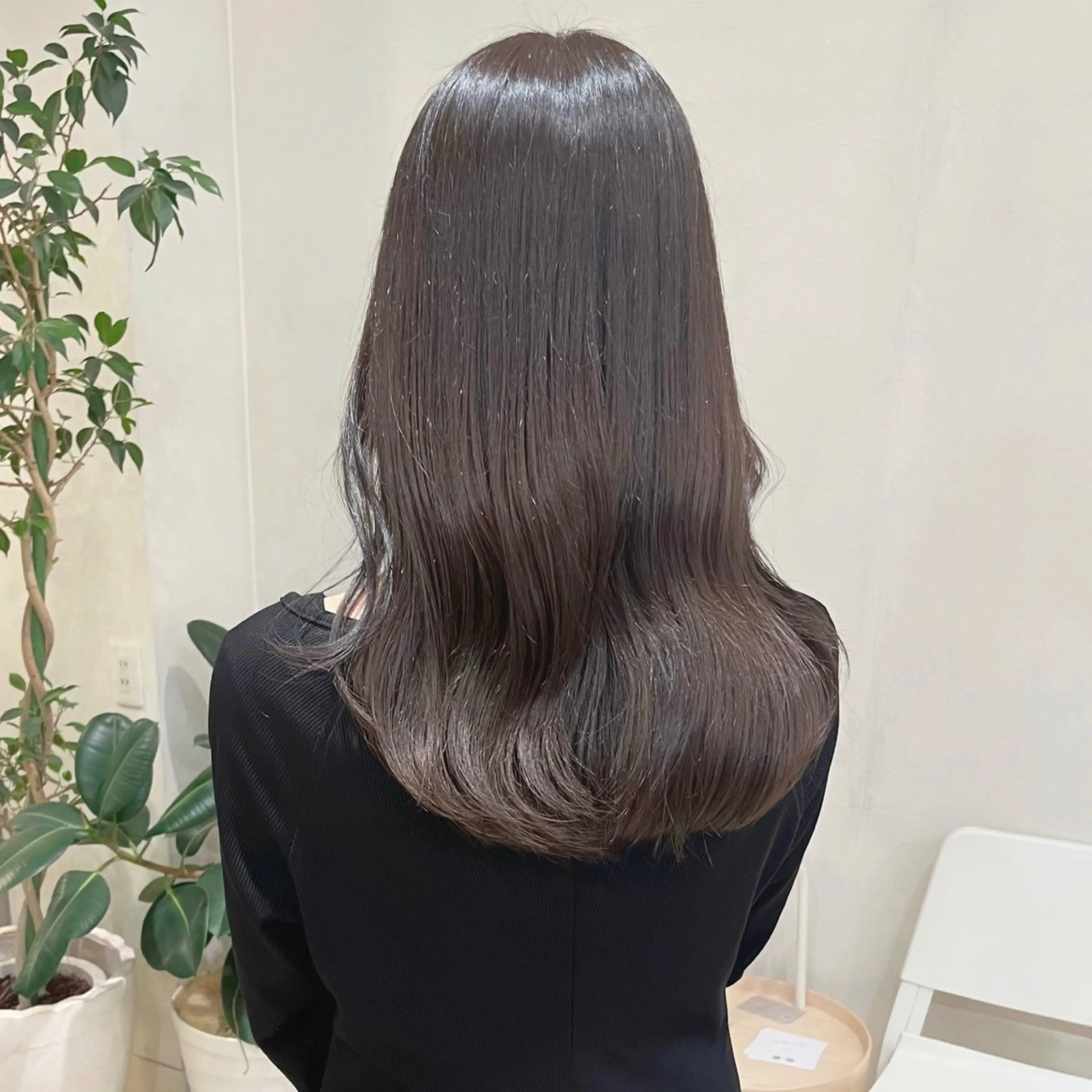 ロング カラー SiLO yuri andoのヘアスタイル