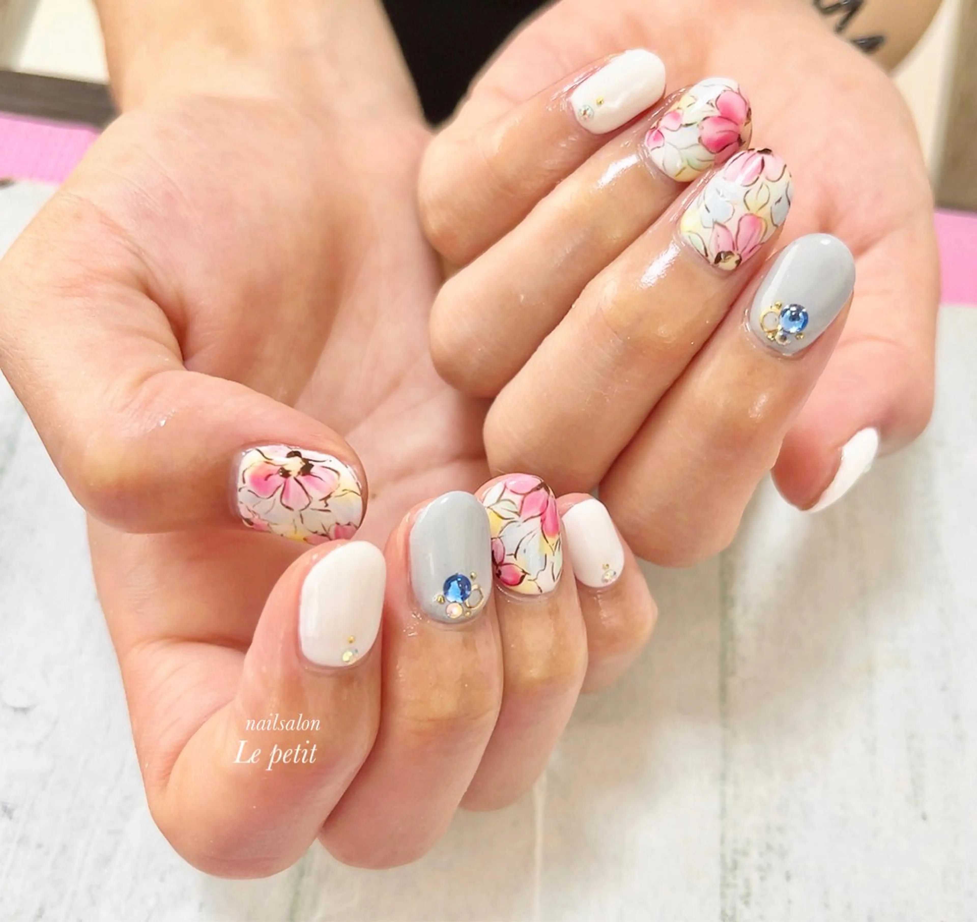 ネイル 石野 広佳のネイルデザイン