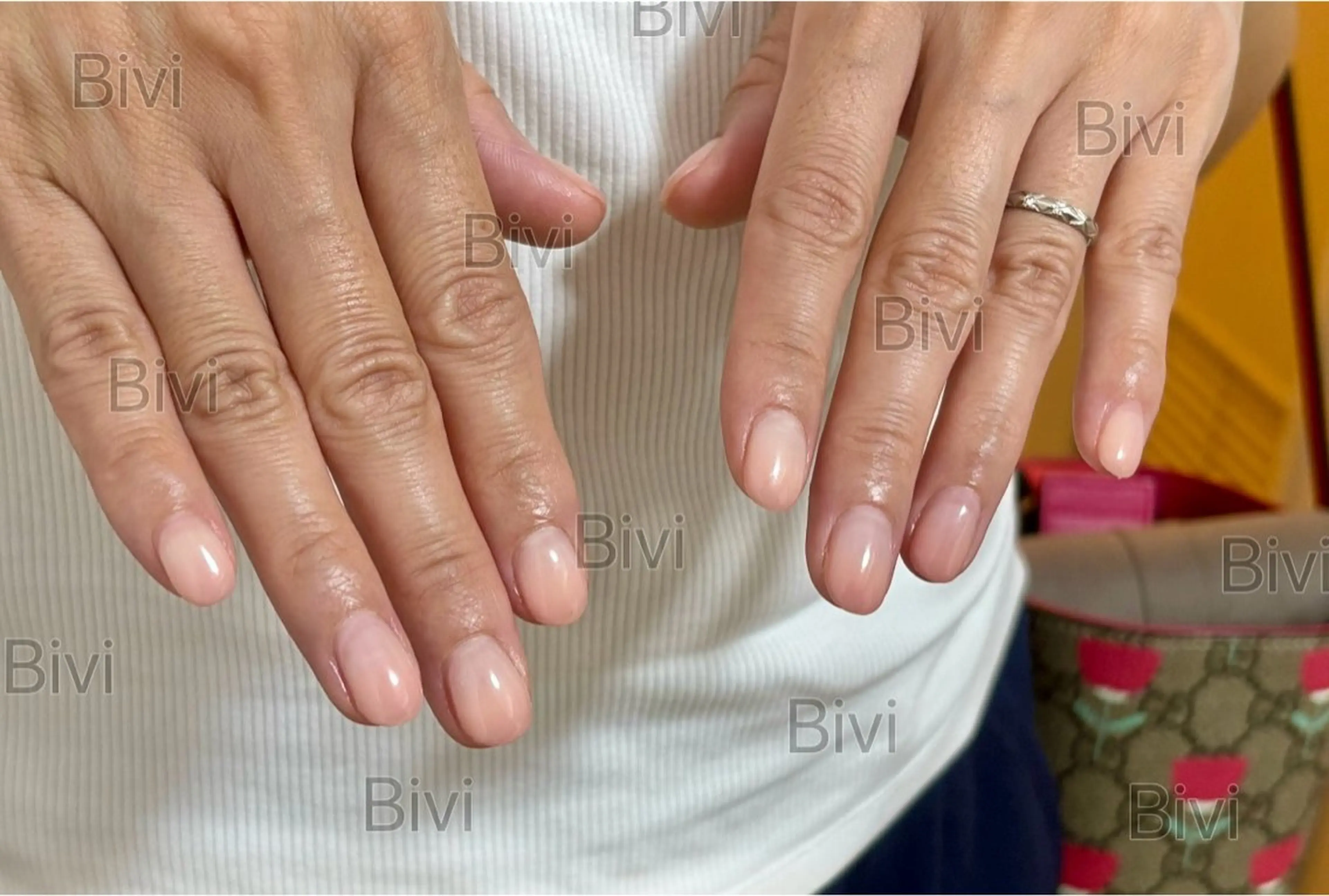 ネイル グラデーション ハンドネイル ハンドケア ♡Bivi♡自爪に 優しいネイルサロンのネイルデザイン