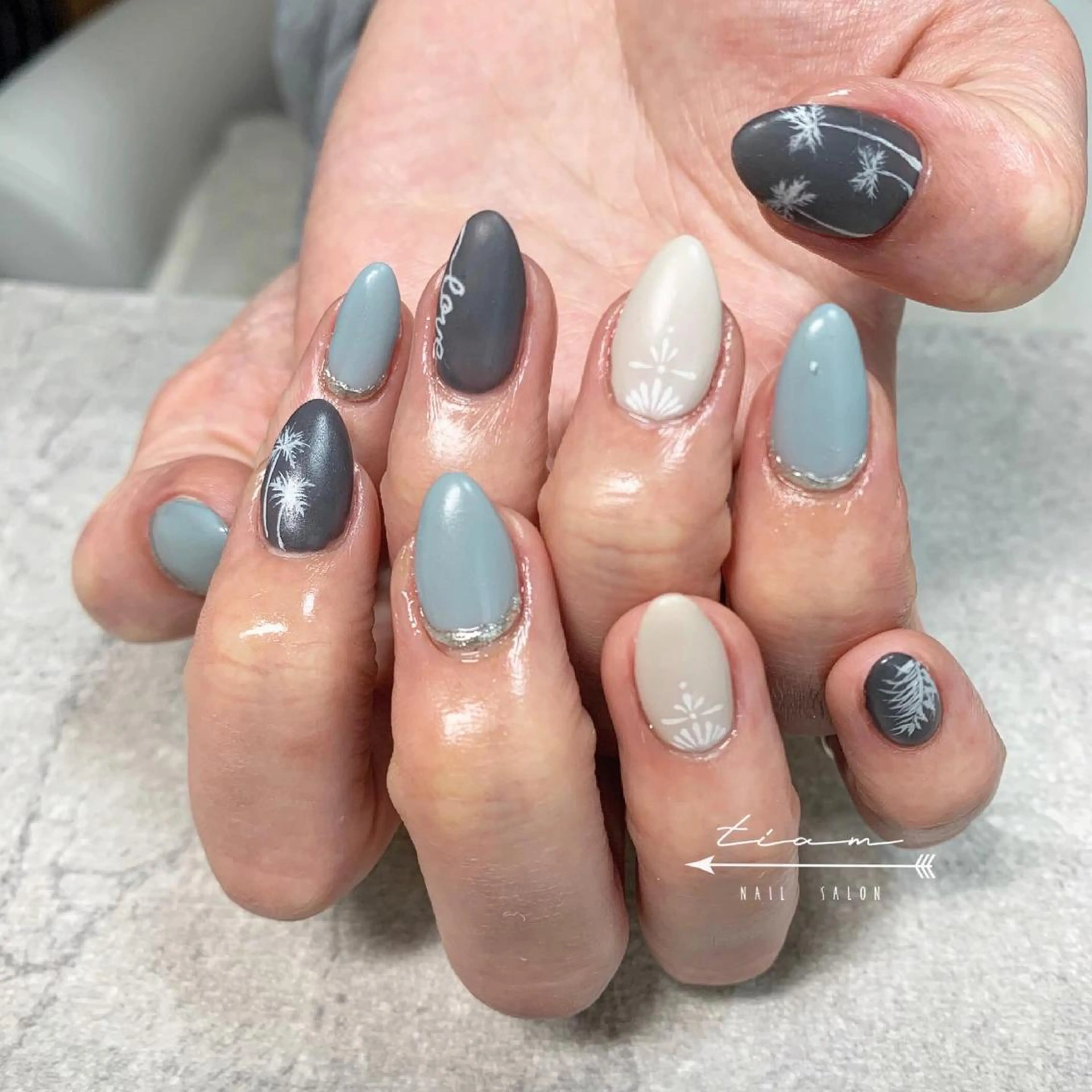 ネイル 𝑡𝑖𝑎𝑚𓂃 きむらゆきののネイルデザイン