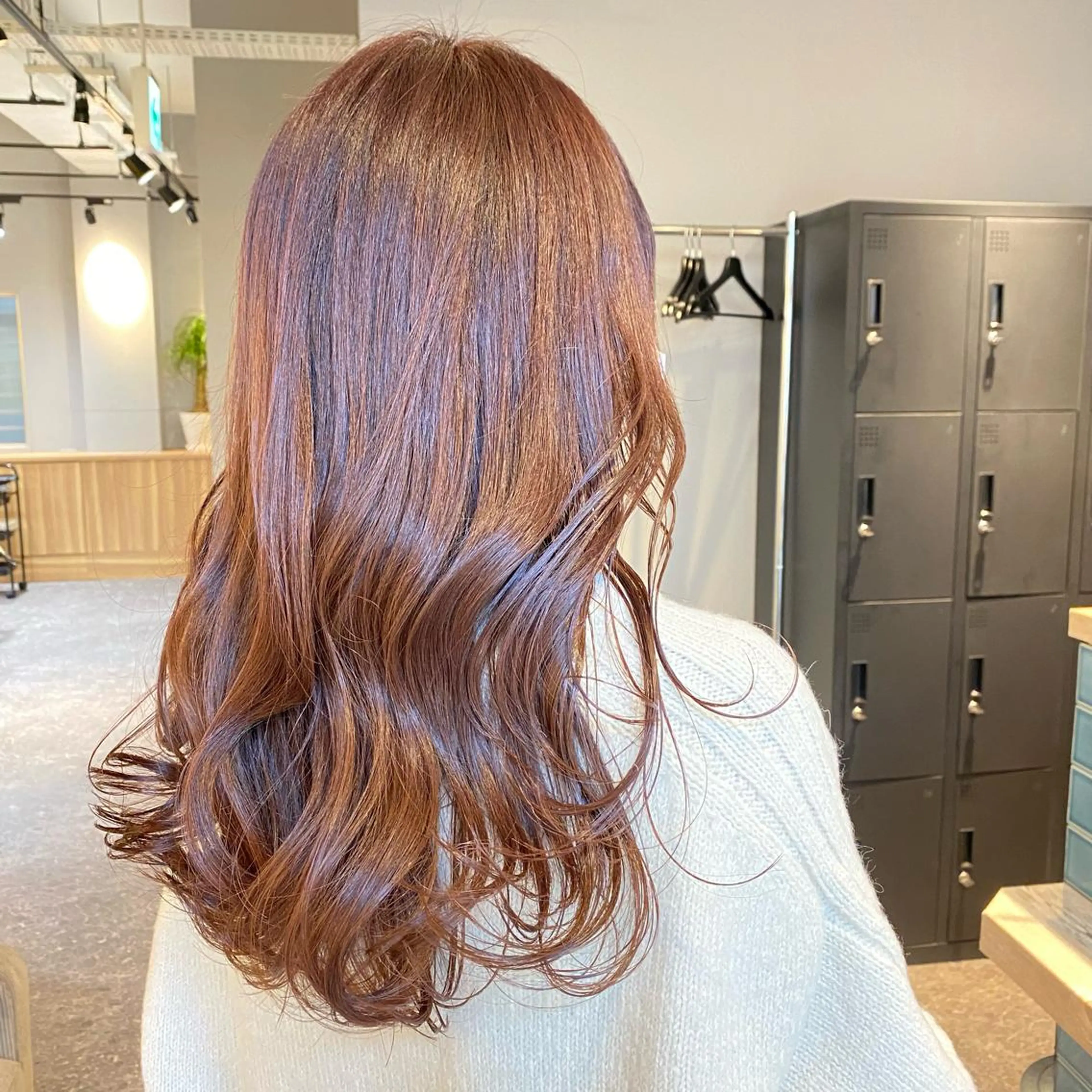 セミロング 韓国風ヘア 地毛風縮毛矯正/ コウノリナのヘアスタイル