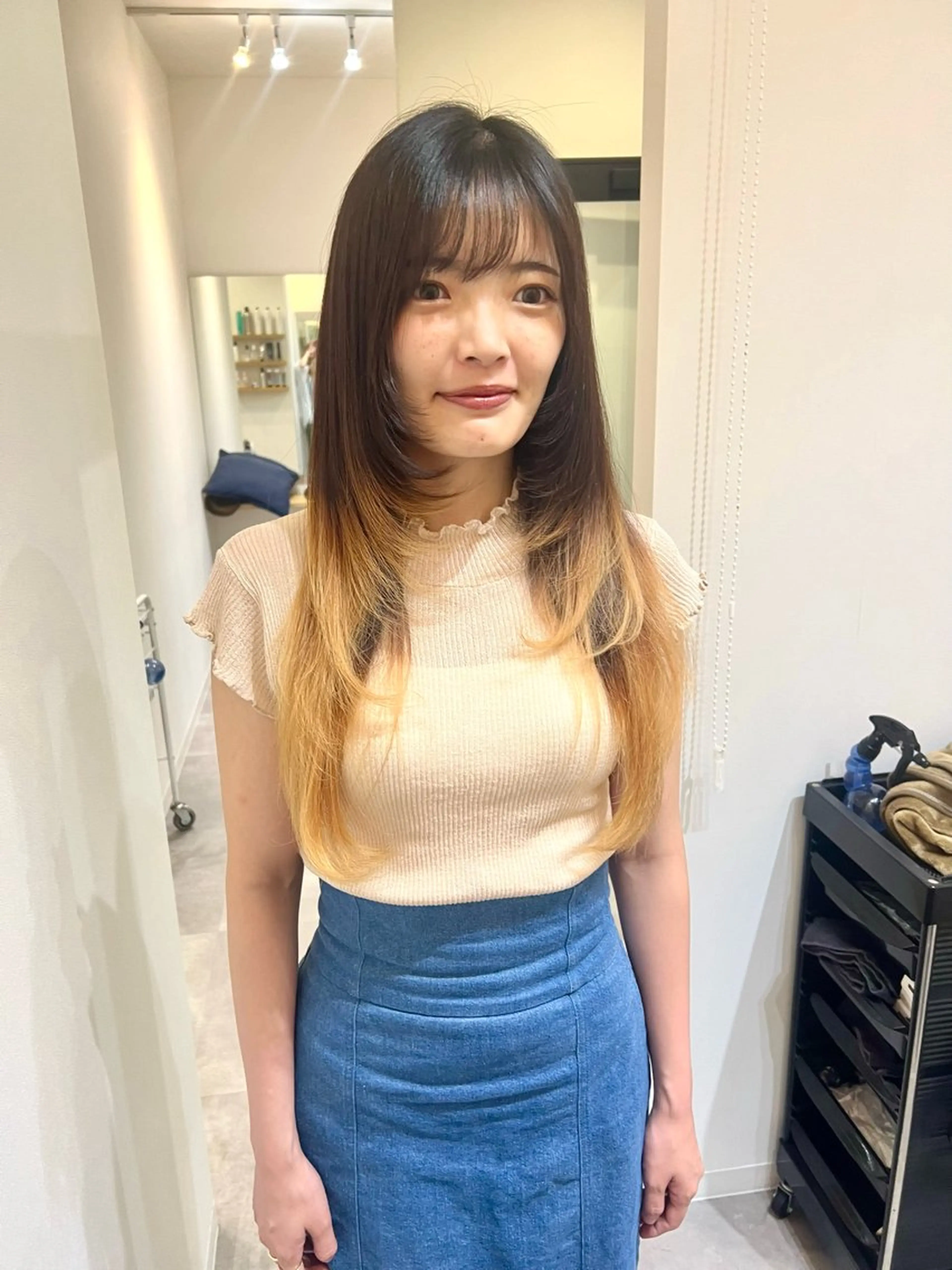 ロング カラー ロングレイヤー レイヤーカット ロング ウルフカット カット ヘアカラー トリートメント しおり/パーマ/ newi町田のヘアスタイル