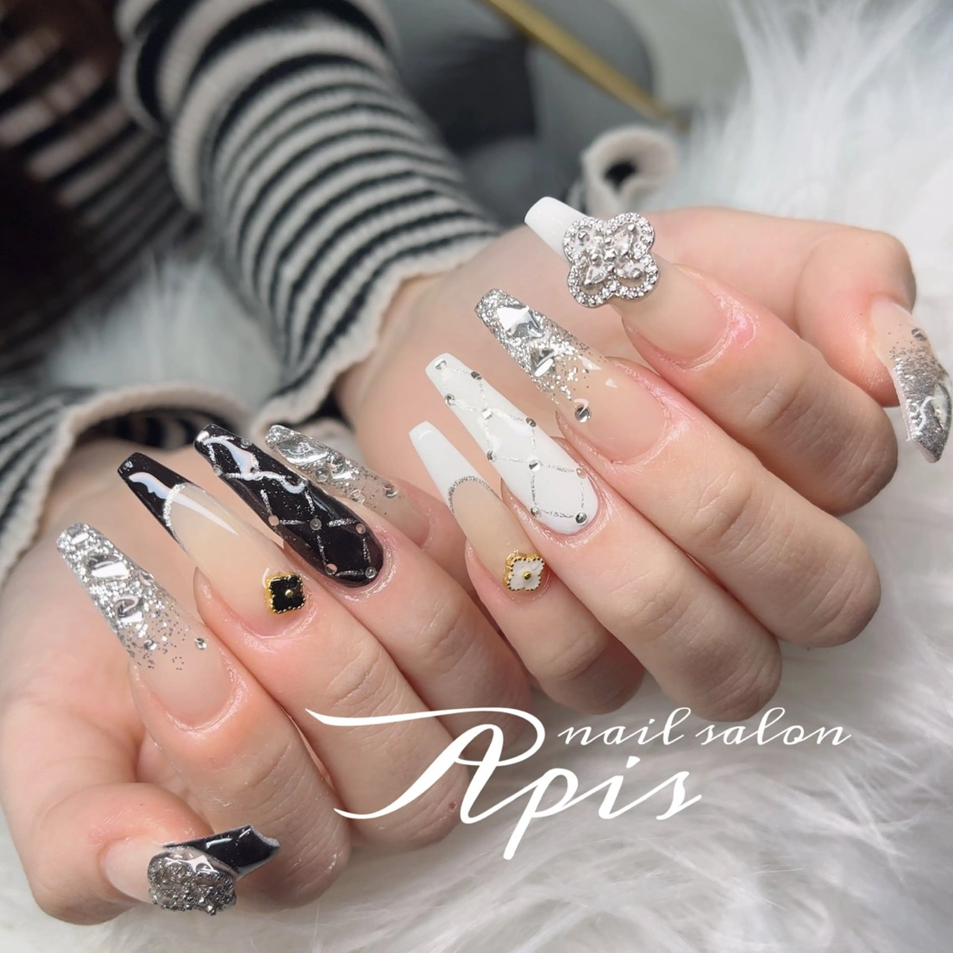 ネイル ハンドネイル nailsalon Apis所属・Apis manakaのネイルデザイン