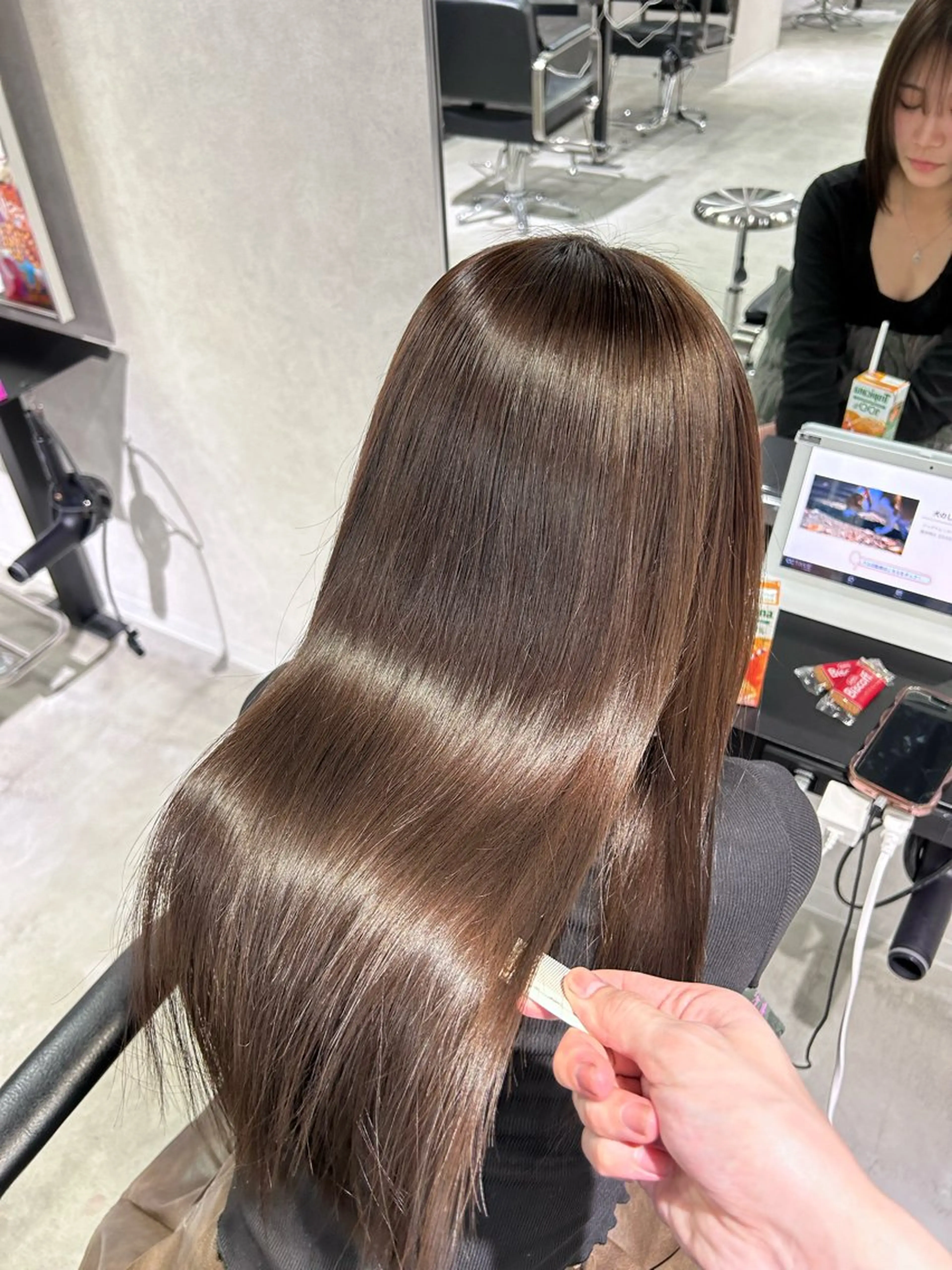 ロング カラー トリートメント 髪質改善大阪/ 酸性縮毛矯正/ゆうとのヘアスタイル