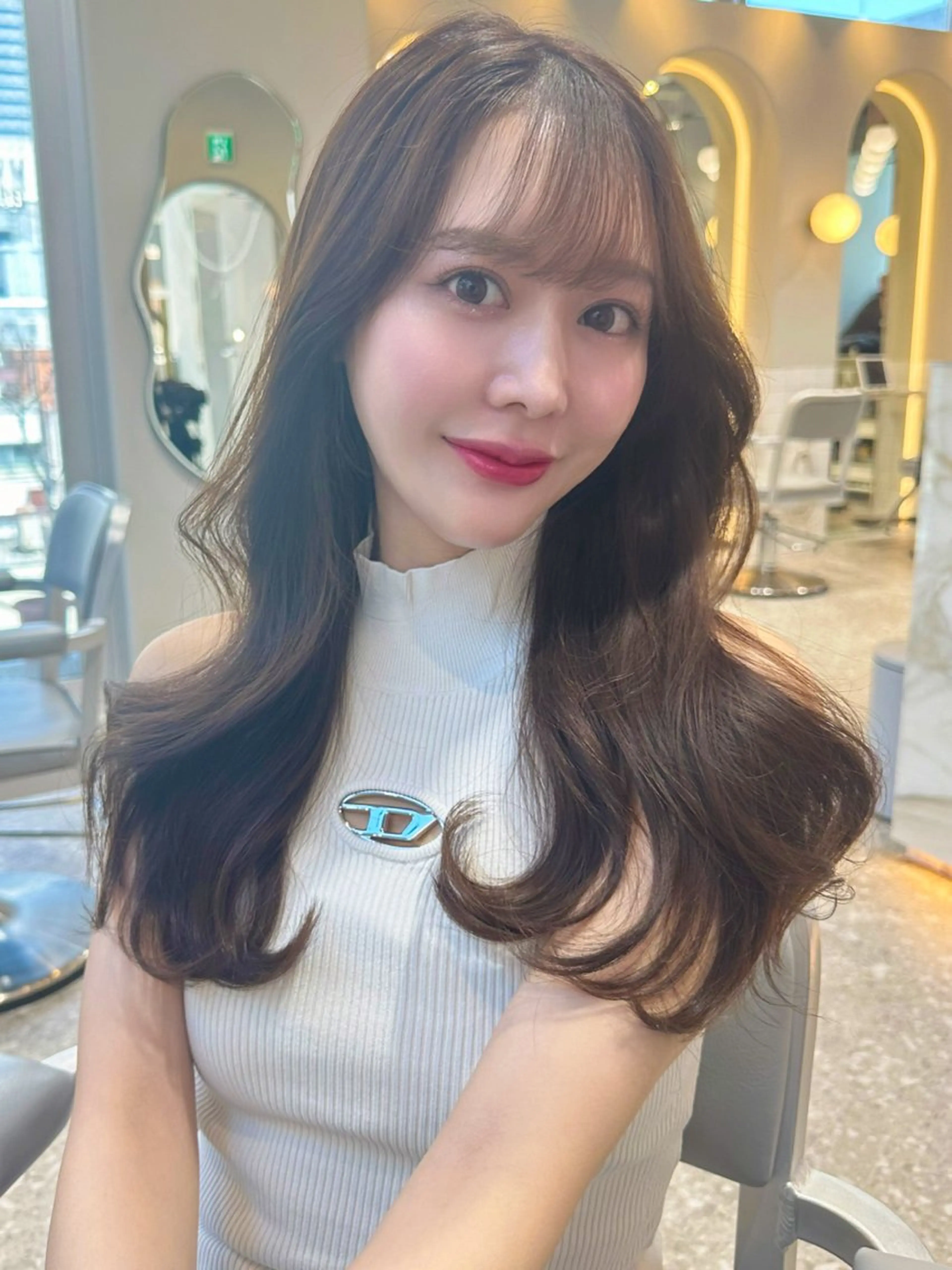 セミロング カラー レイヤーカット ヘアカラー トリートメント 新宿/韓国風レイヤー 髪質改善/渋谷直樹のヘアスタイル