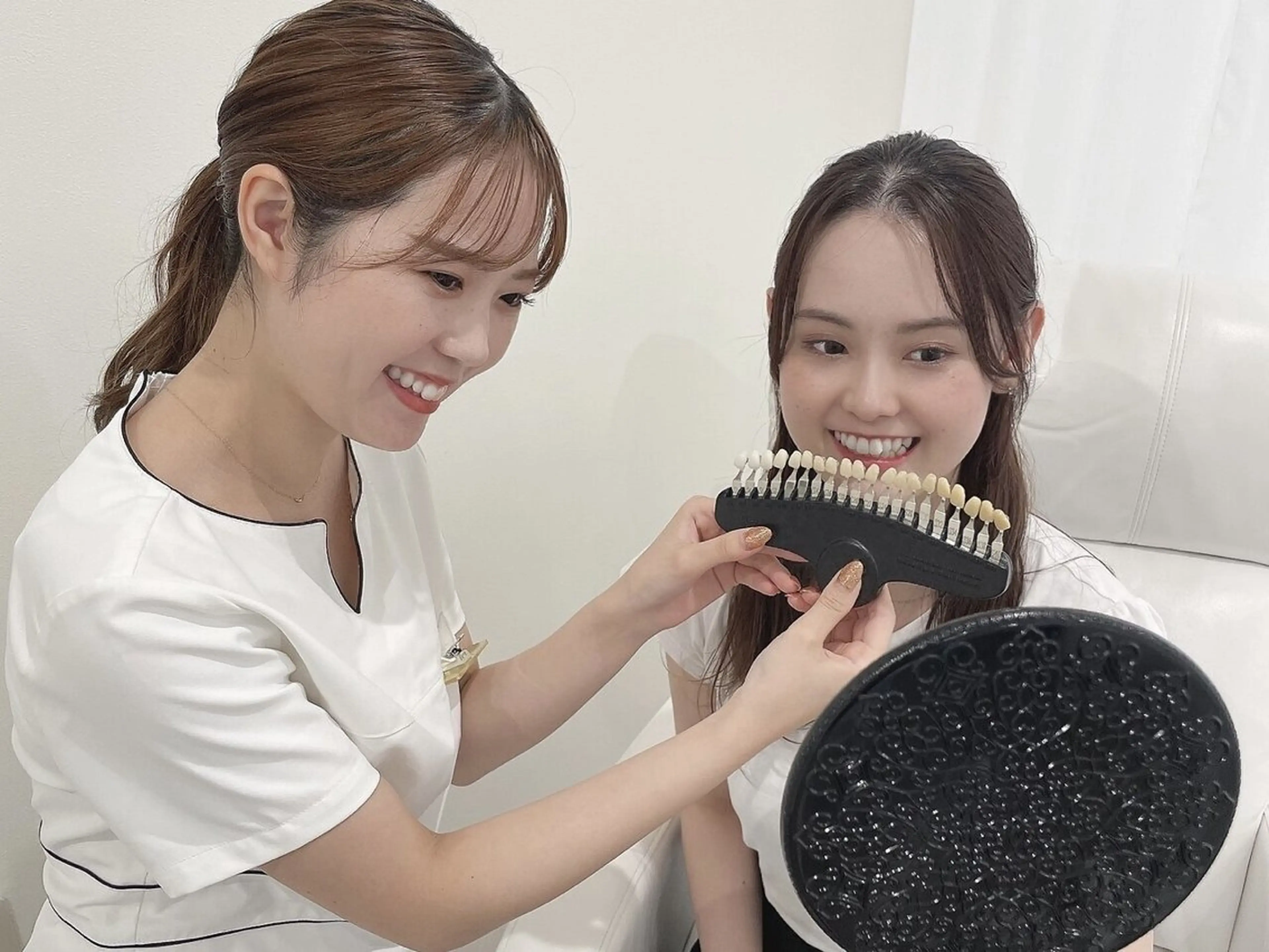 【迷ったらコレ＊人気NO.1】セルフホワイトニング16分×2回照射¥9,960→半額4,980の写真