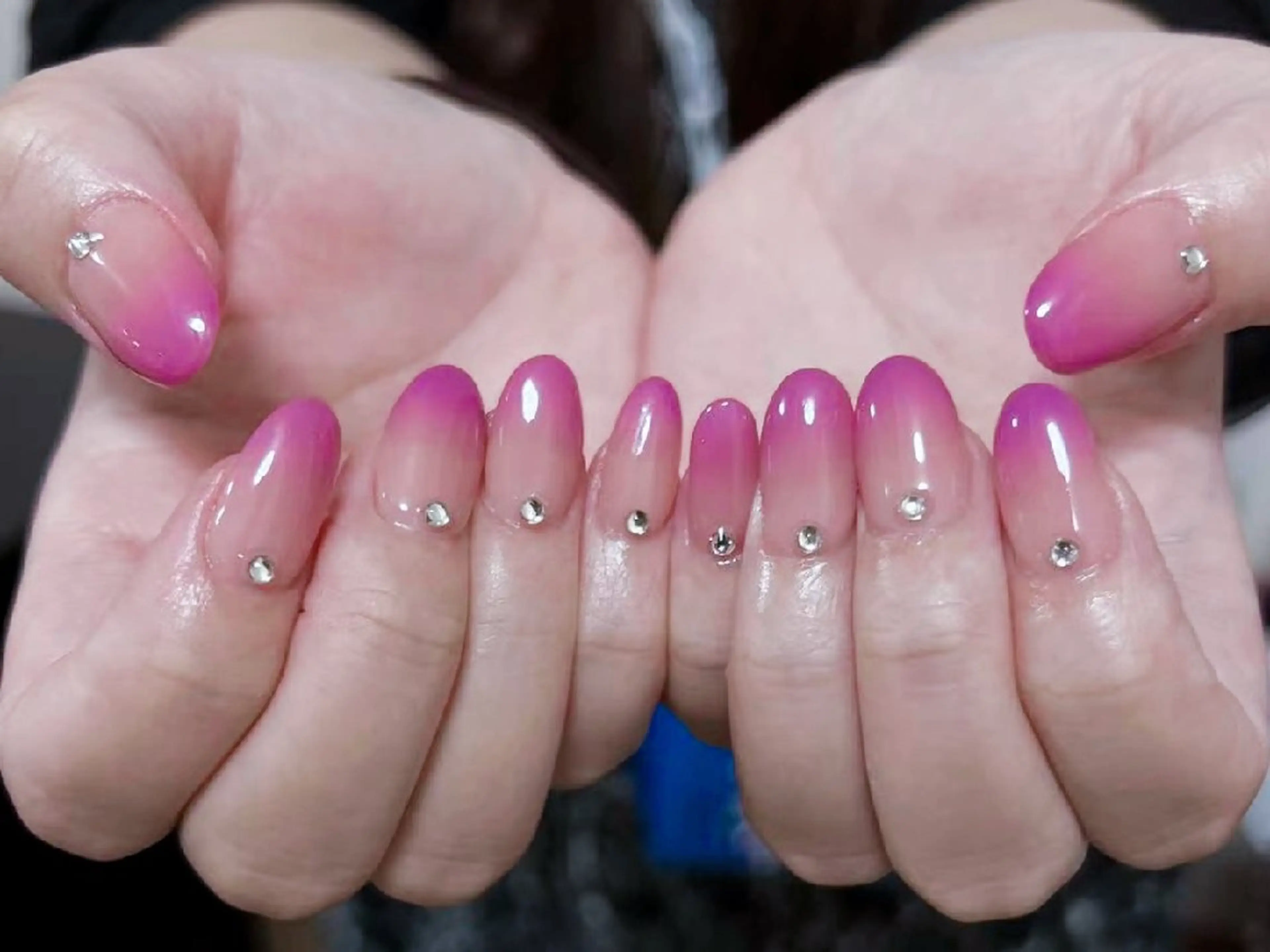 ネイル 長さ出し フレンチネイル グラデーション マグネットネイル マグネットフレンチ ハンドネイル ハンドケア るか 池袋のネイルデザイン