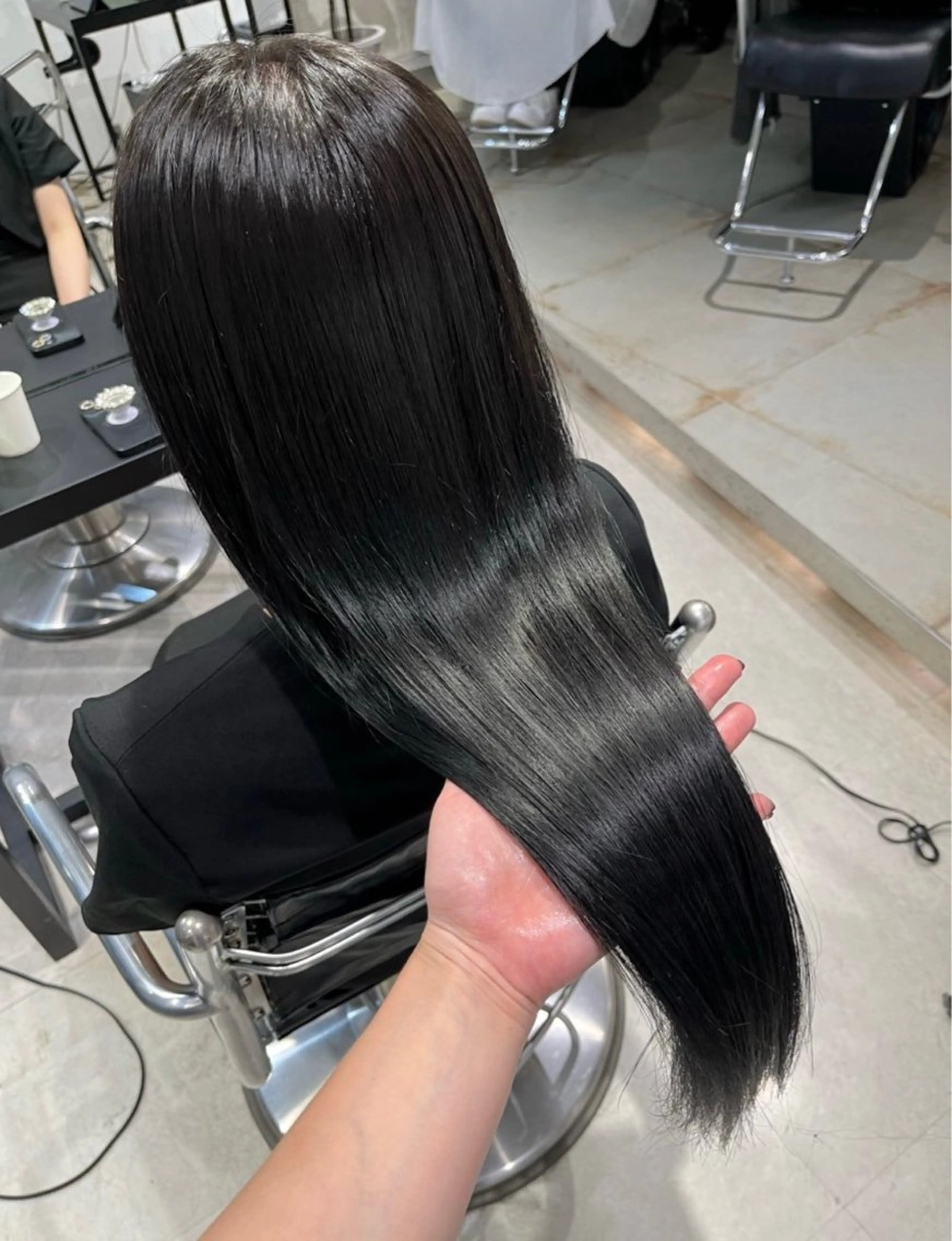 ロング カラー パーマ ヘアアレンジ カット ヘアカラー トリートメント 透明感/オリーブ/ グレージュ/YUKAのヘアスタイル