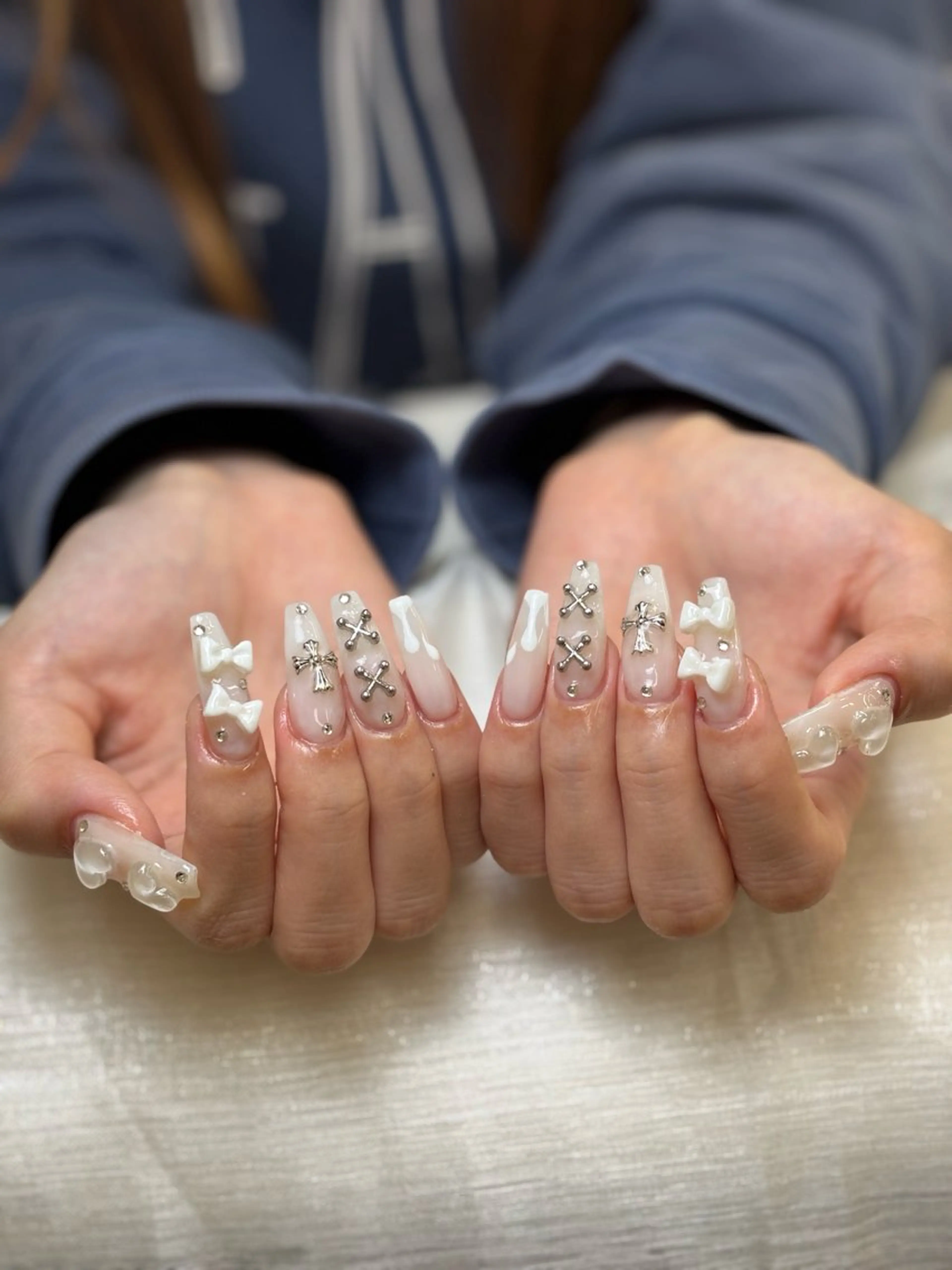 ネイル アートネイル ジェルネイル ニュアンスネイル シンプルネイル NIE MoMoのネイルデザイン