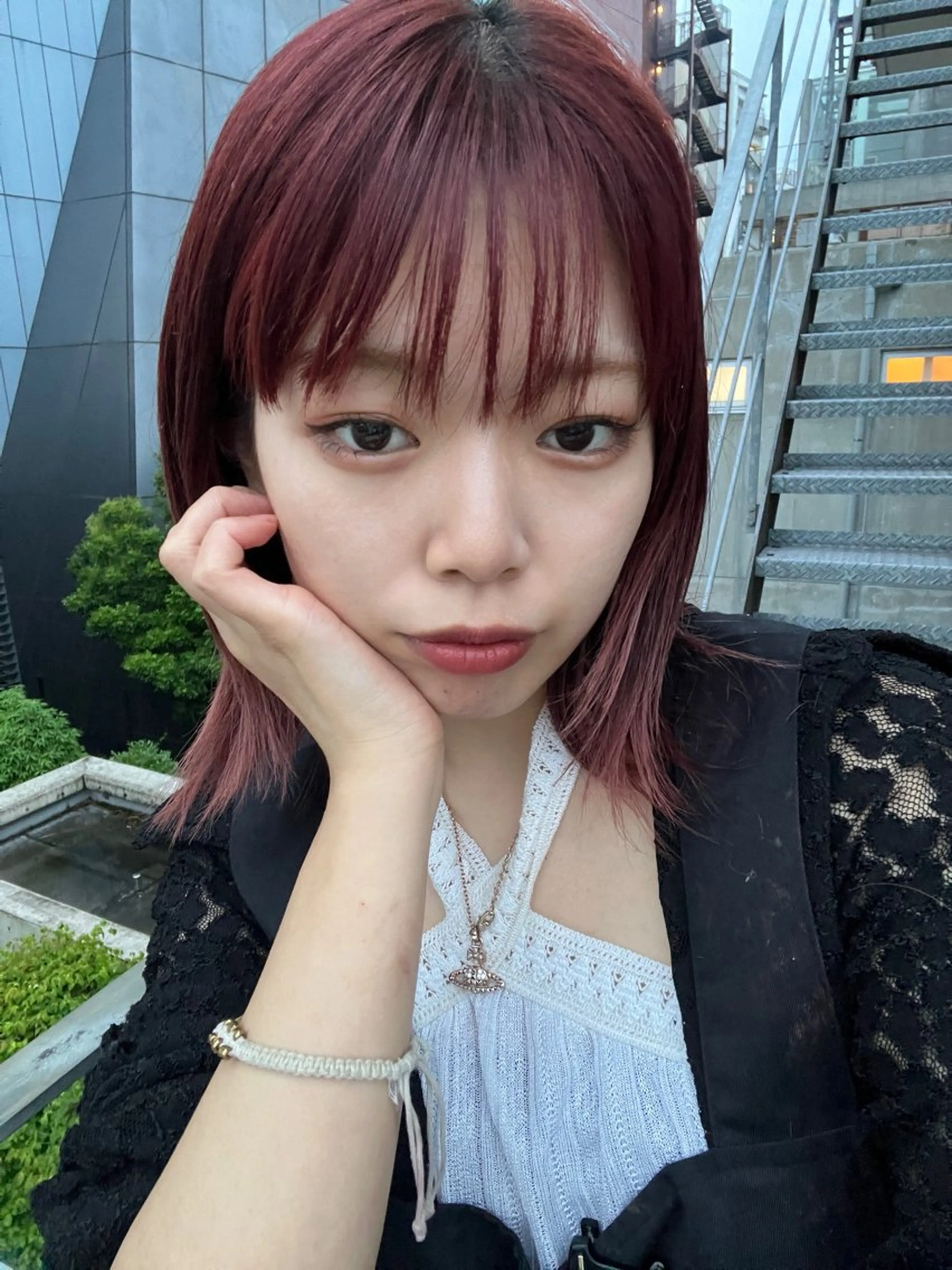 ミディアム レイヤーカット カット ヘアカラー レイヤーカット\ウル フ　chinatsuのヘアスタイル