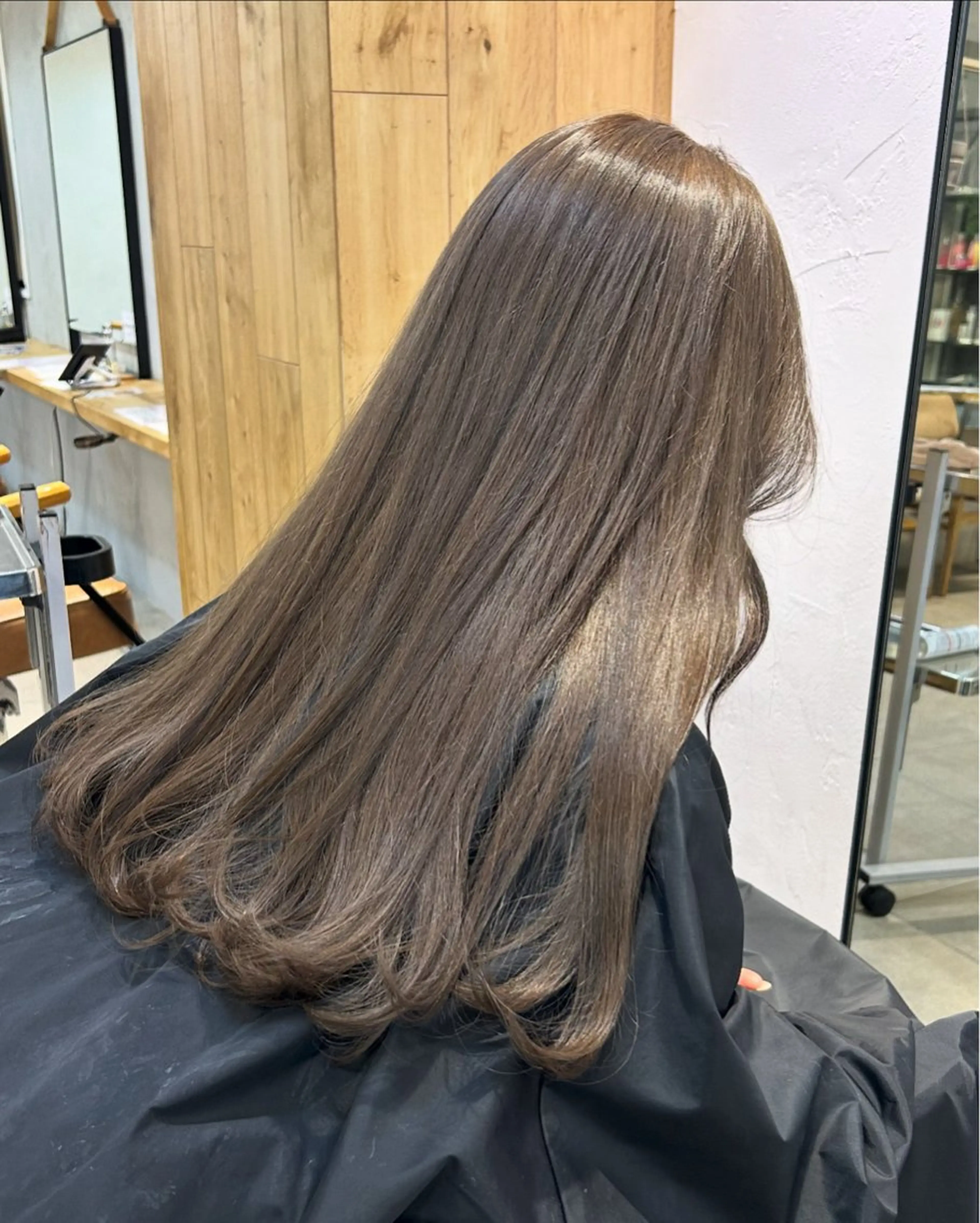 ロング カラー ヘアカラー トリートメント じゅわっと暖色カラー 🍊Moemiのヘアスタイル