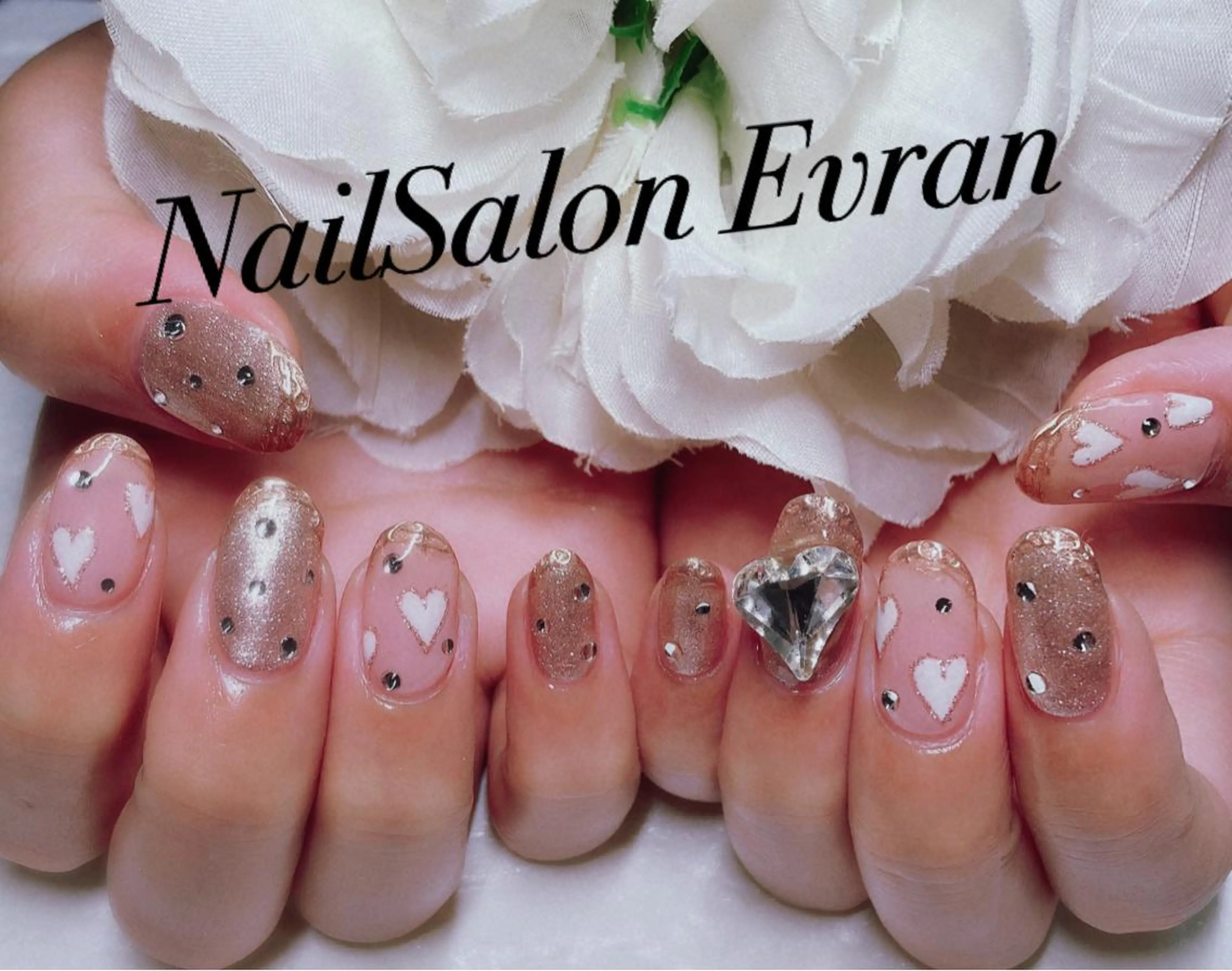 ネイル ハンドネイル Nail salon Evranのネイルデザイン