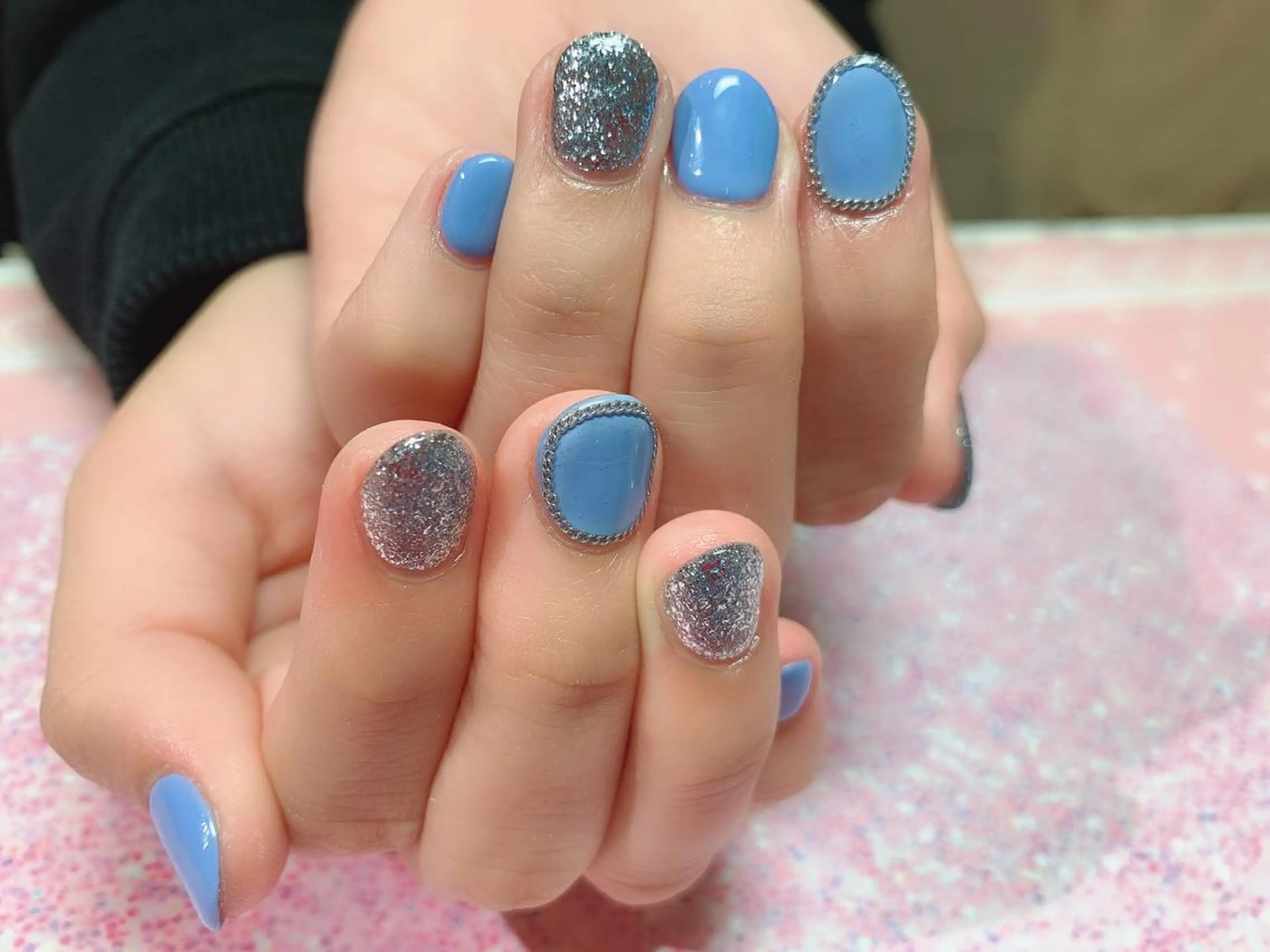 ネイル エンジェル ヒーリング 矢場町店のネイルデザイン