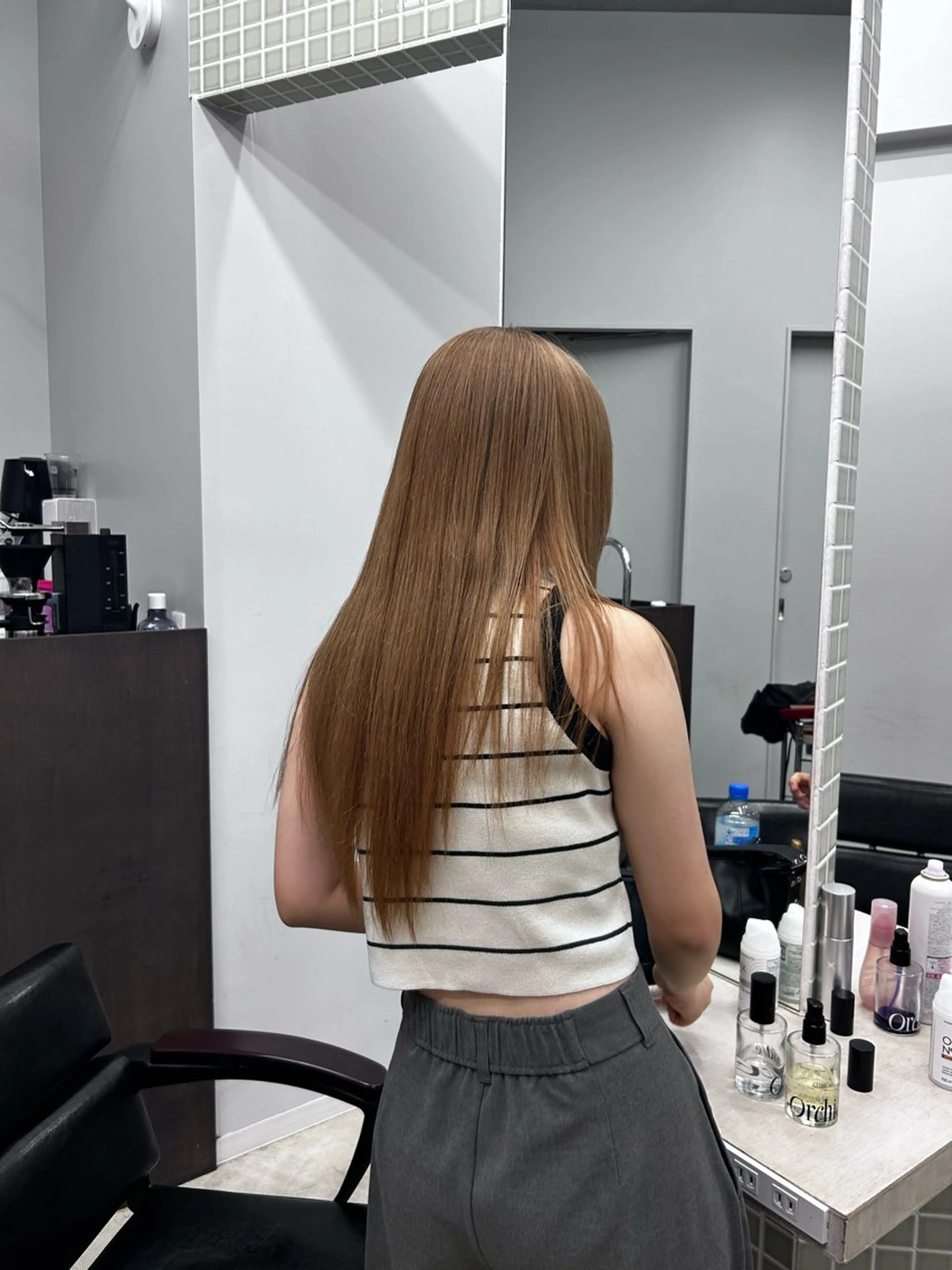 ロング ヘアカラー 吉田 菫のヘアスタイル