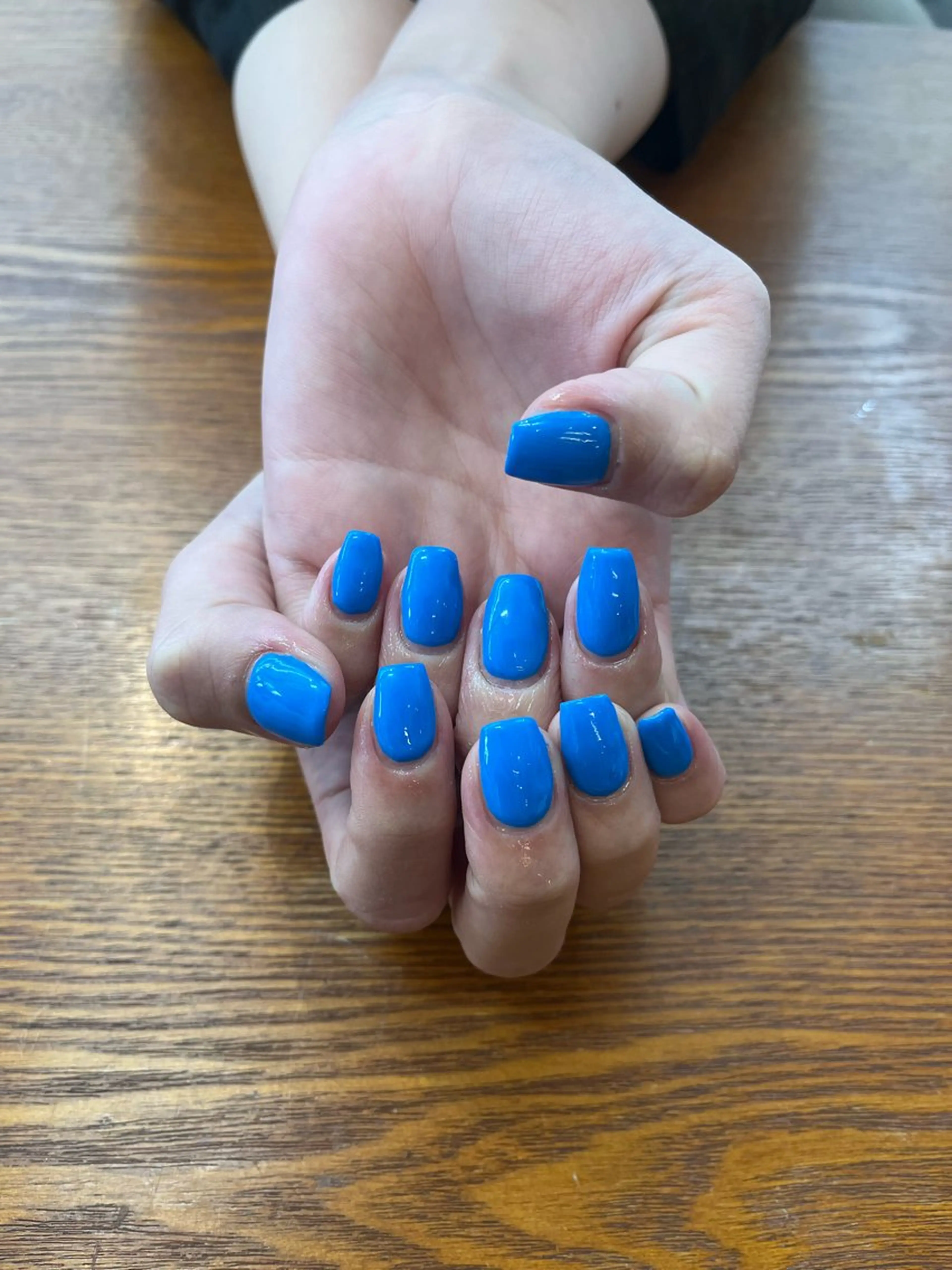 ネイル ワンカラーネイル 羽兼 楓夏のマツエク・マツパデザイン