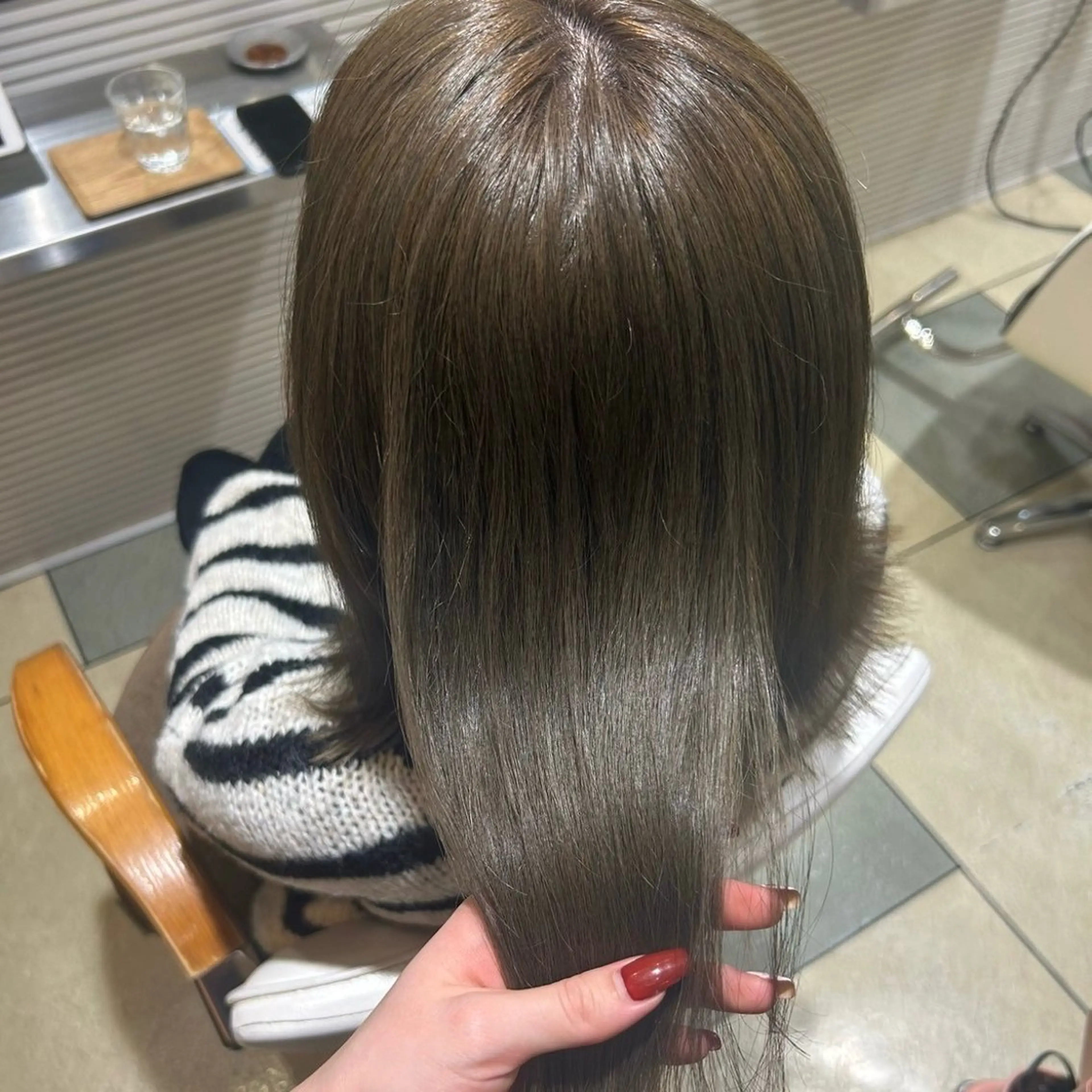 ロング カラー 夏向/ハイトーン /パーマのヘアスタイル