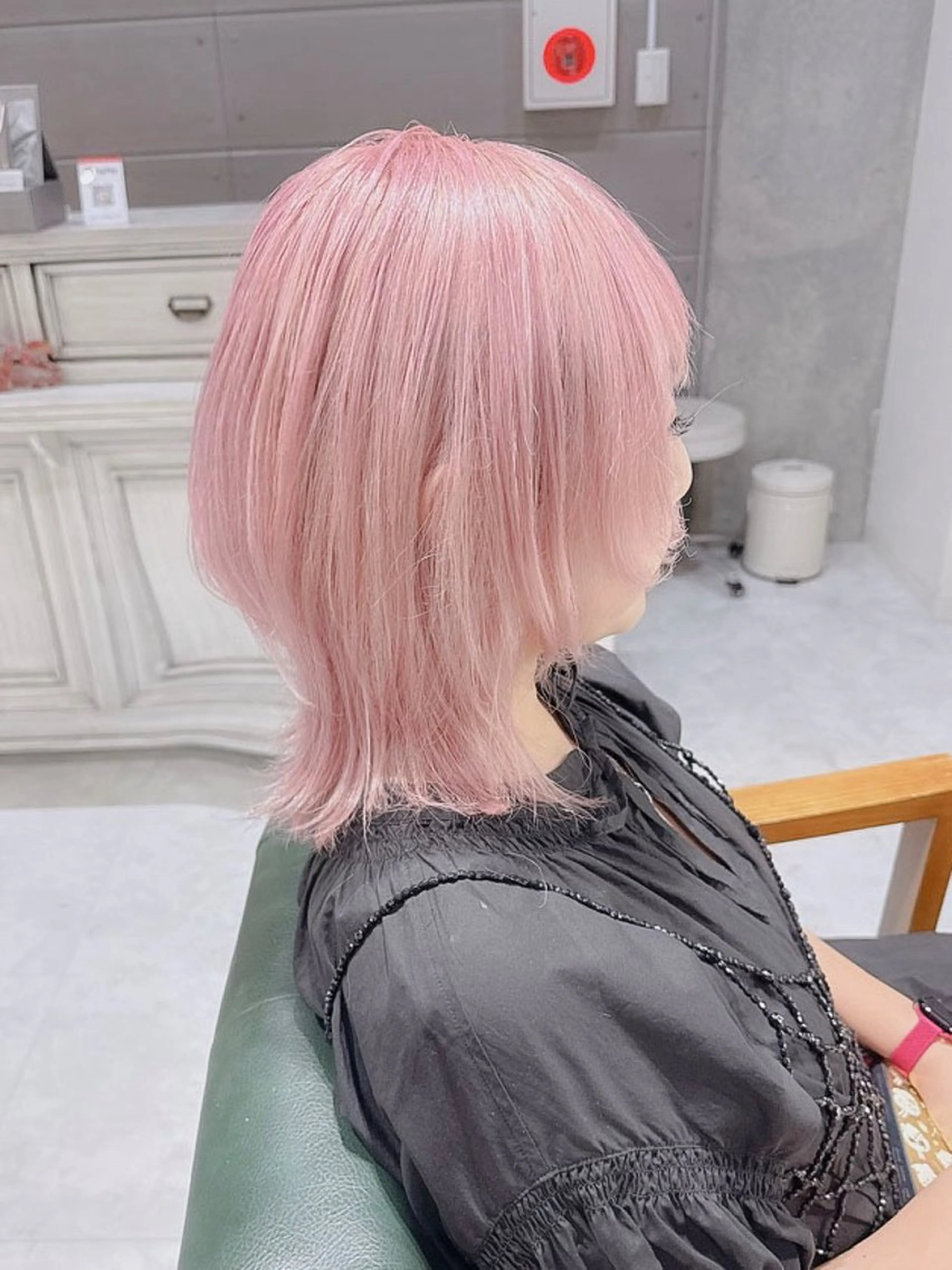 ミディアム カラー ブリーチ ケアブリーチ 透明感カラー ダブルカラー ハイトーンカラー 𝐍𝐚𝐧𝐚{ 原宿/ハイトーン🫧のヘアスタイル