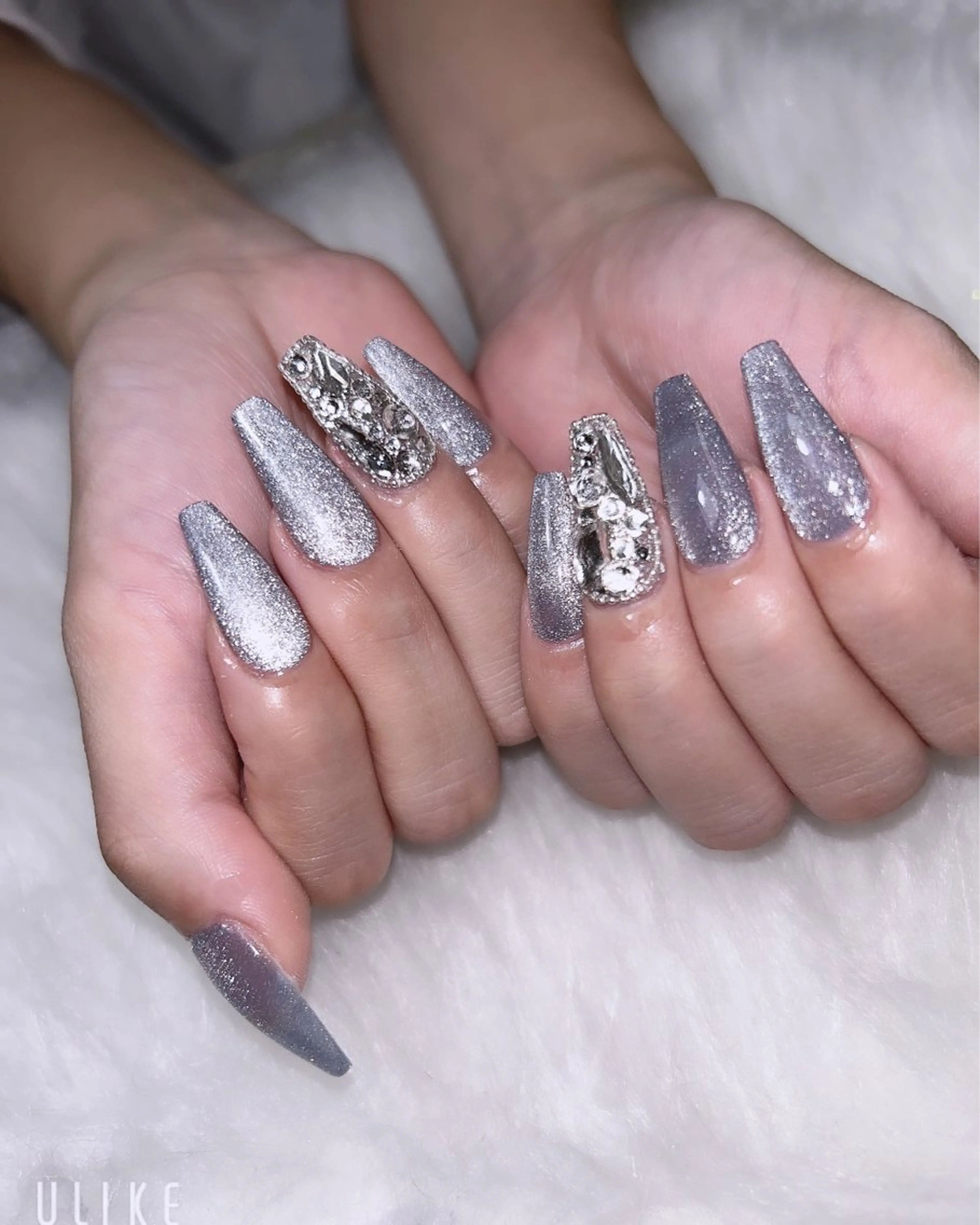 ネイル 高草木 桃香のネイルデザイン