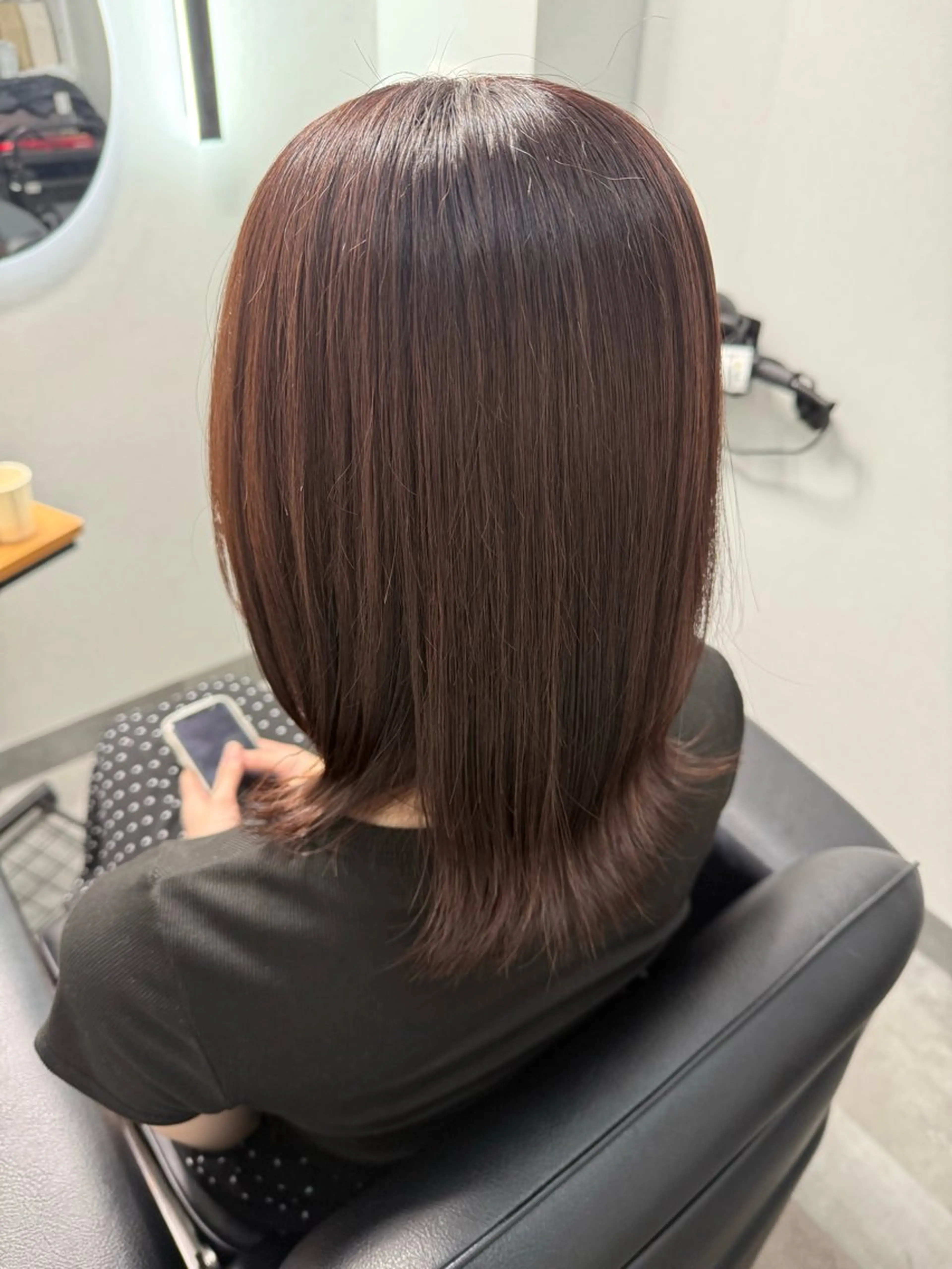 セミロング カラー カット ヘアカラー トリートメント 高橋 葵のヘアスタイル