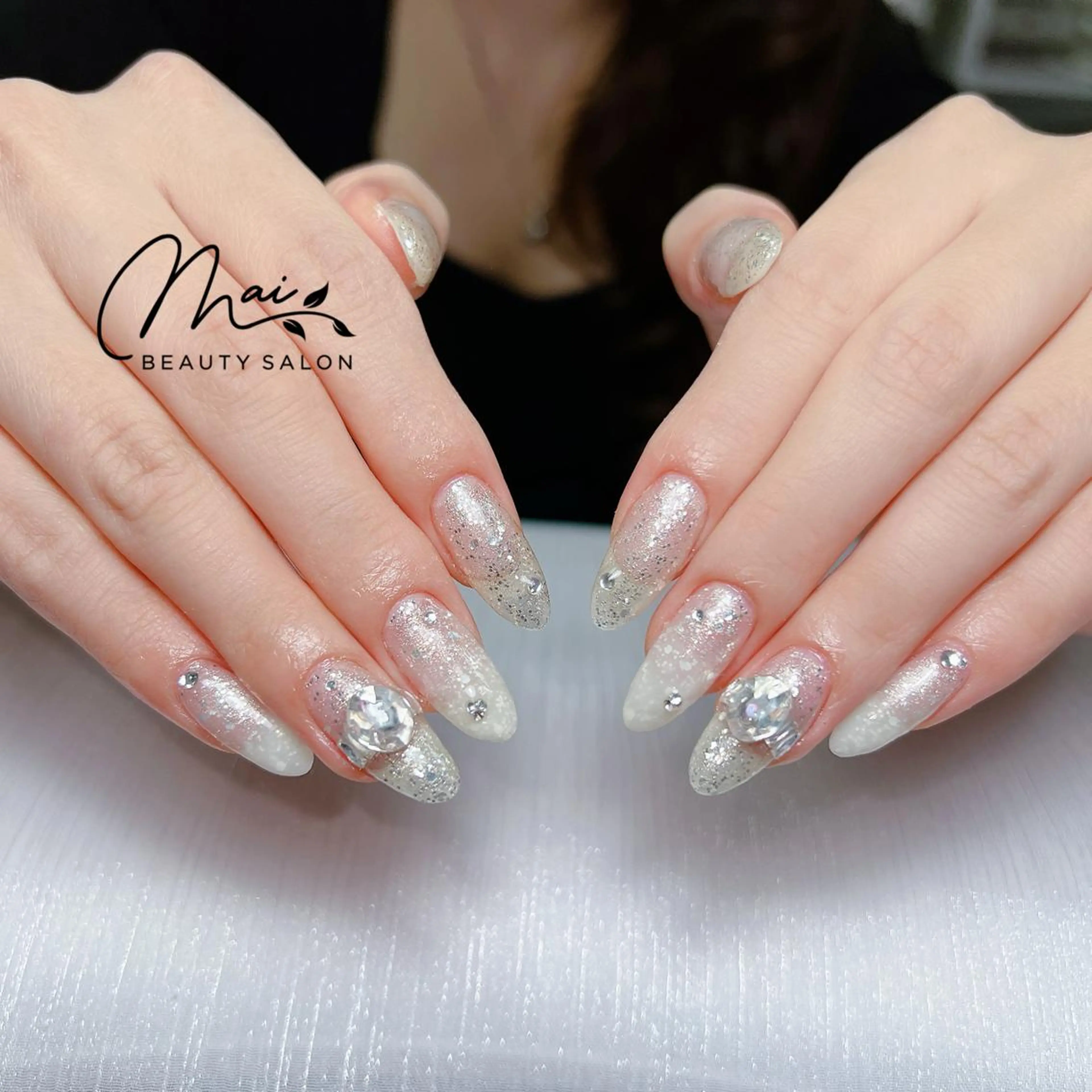 ネイル オーロラネイル チークネイル 長さ出し フラッシュネイル フットネイル MaiBeauty dodoのネイルデザイン