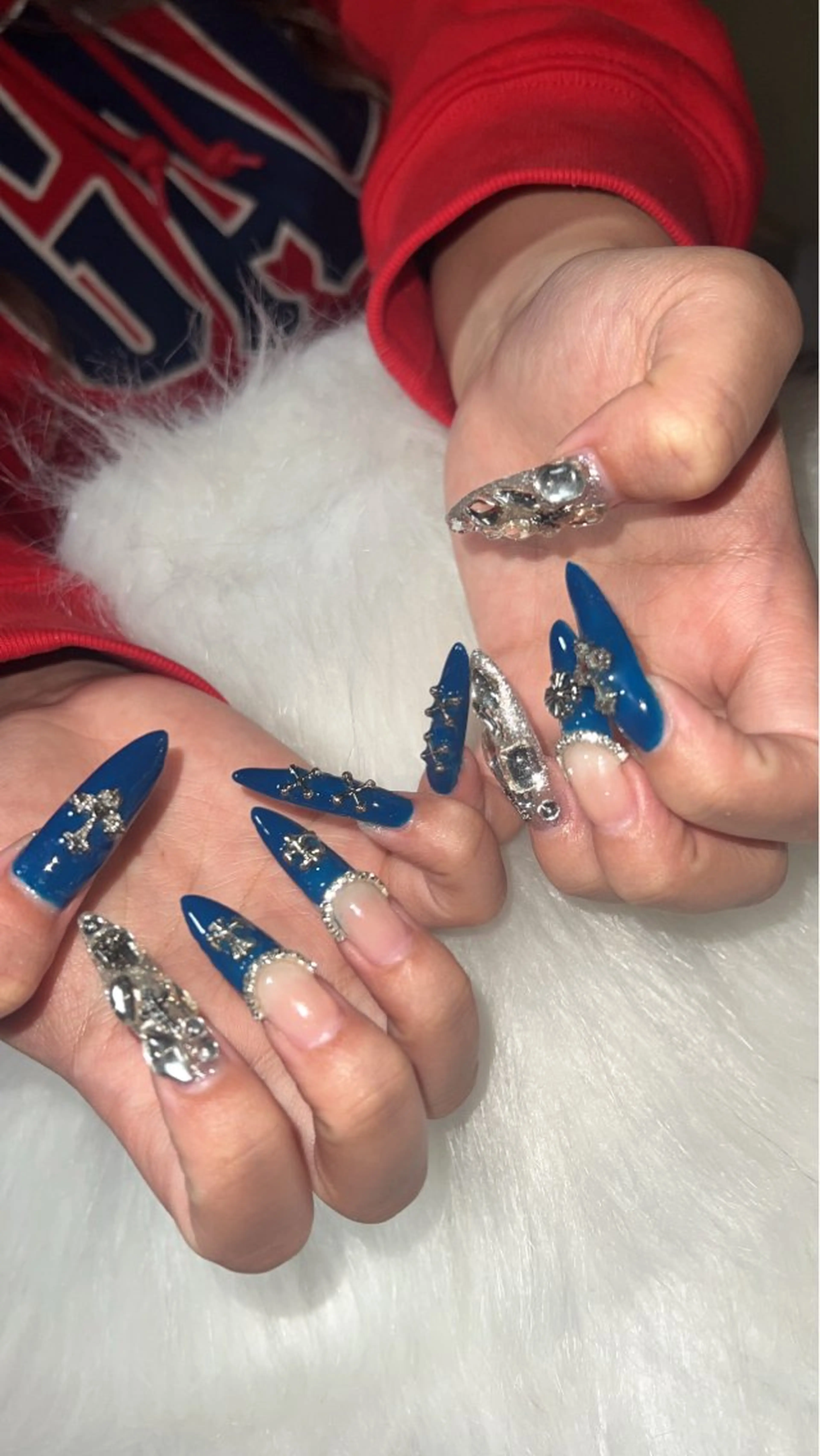 ネイル ハンドネイル OPHELIA 𓃛のネイルデザイン