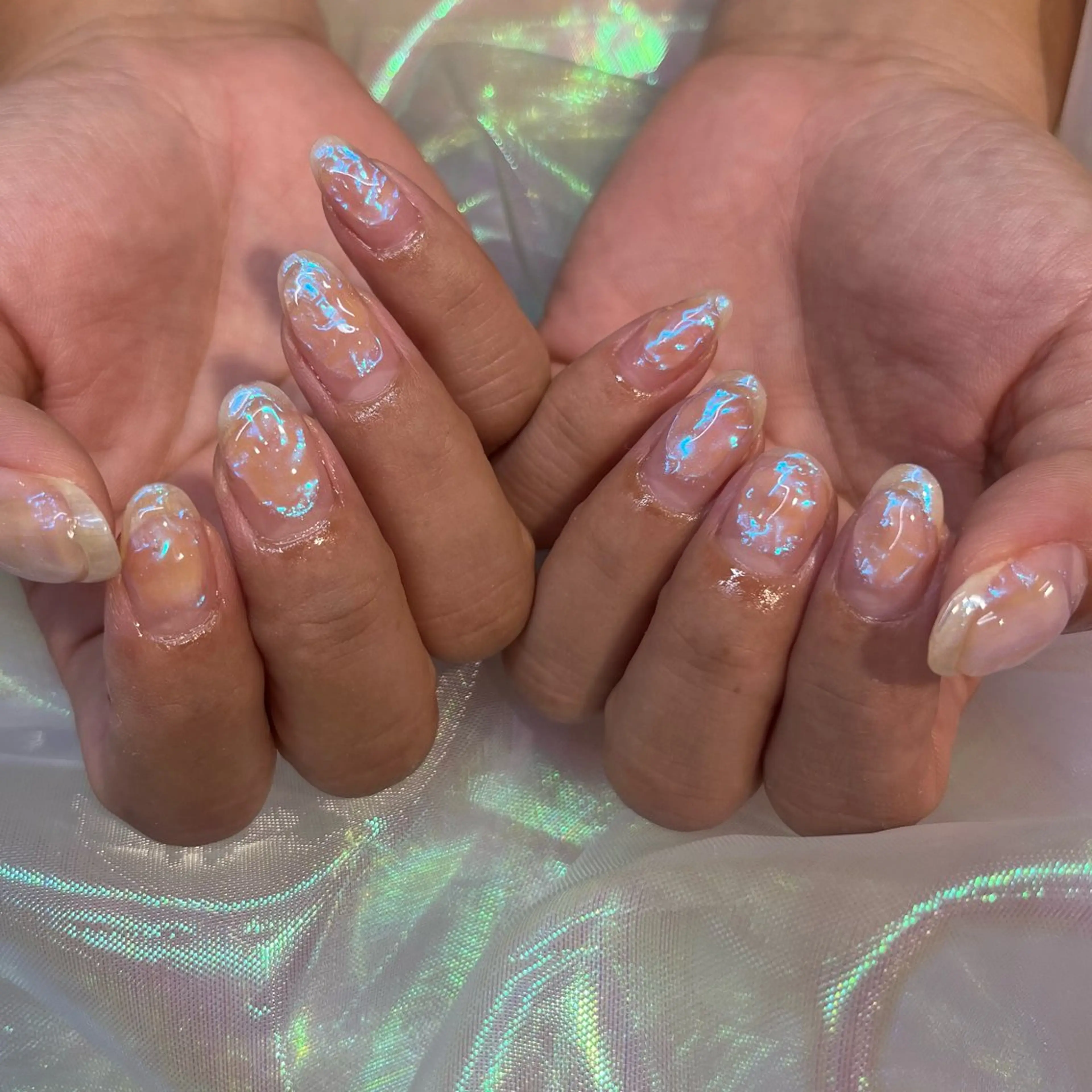 ネイル オーロラネイル 渡邊 あかりのネイルデザイン