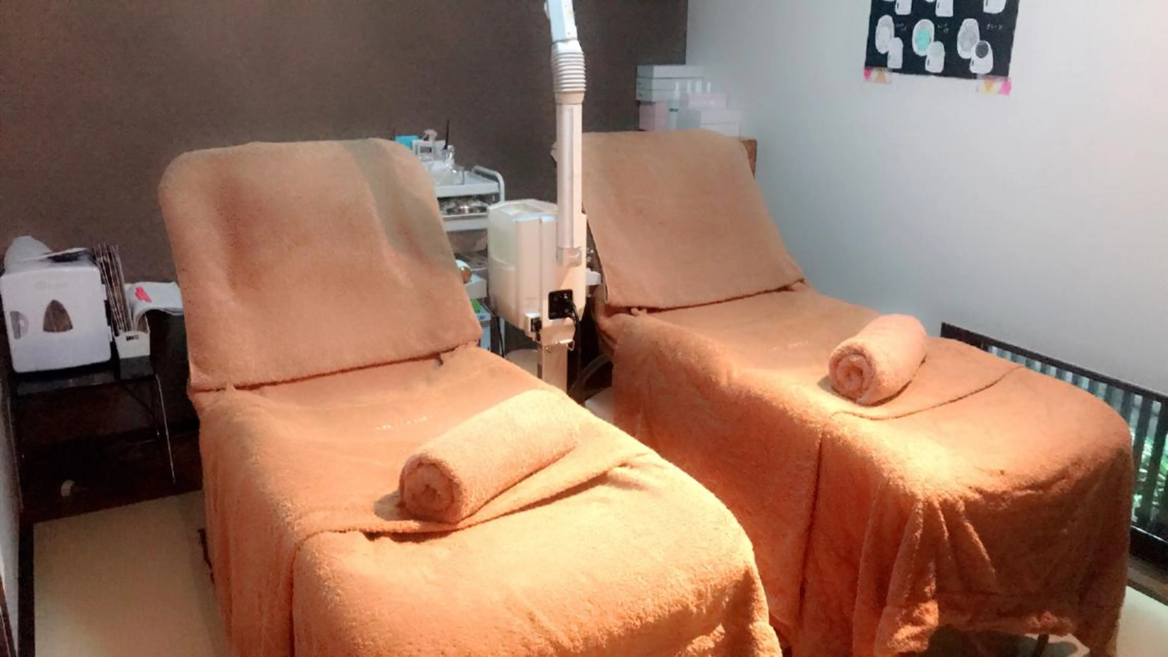 ★フェイシャル アドバンスコース(50分)イルネージュ使用ビジター価格8800円を初回お試し3300円に★の写真