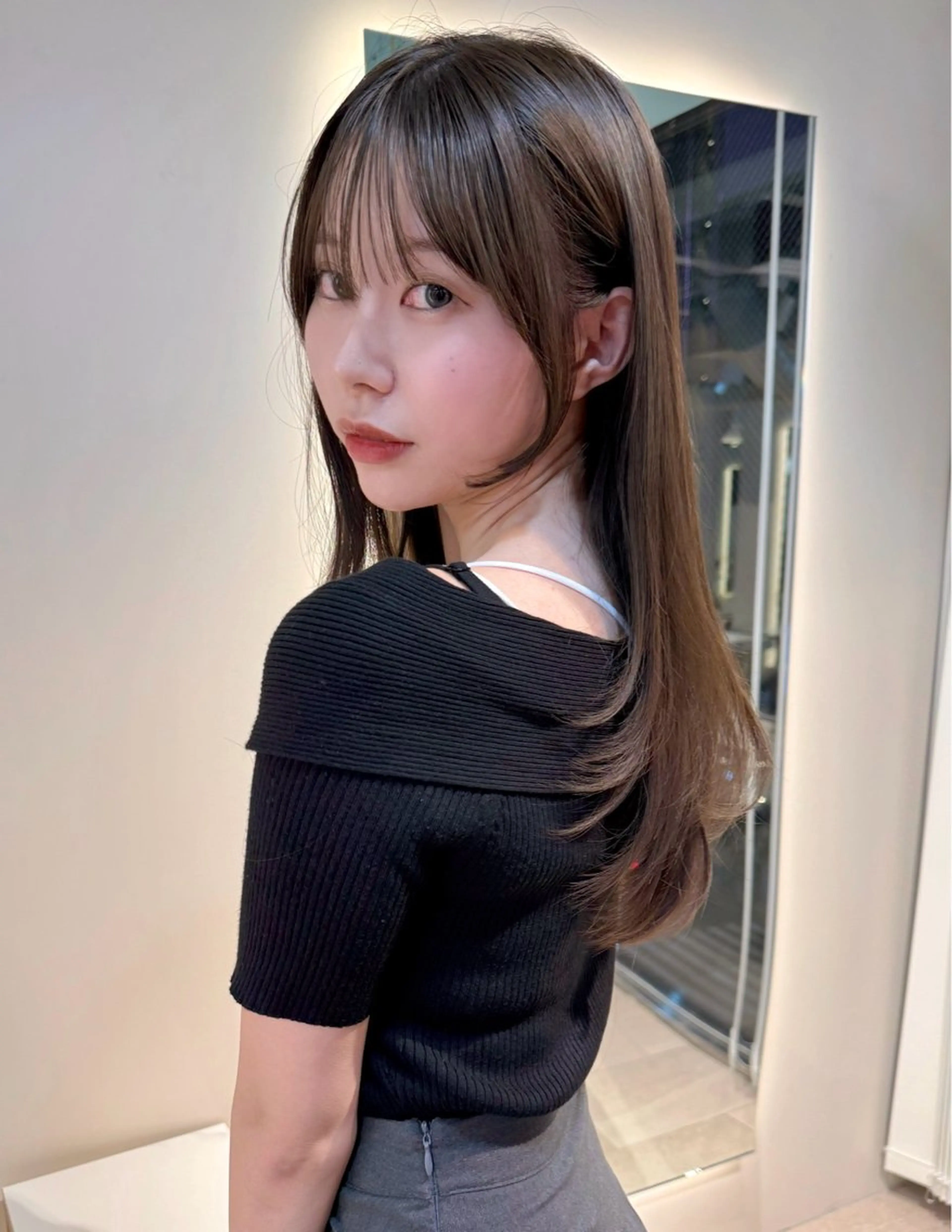 【土日祝限定】小顔カット✂️➕透明感カラー💭➕保湿トリートメント🫧の写真