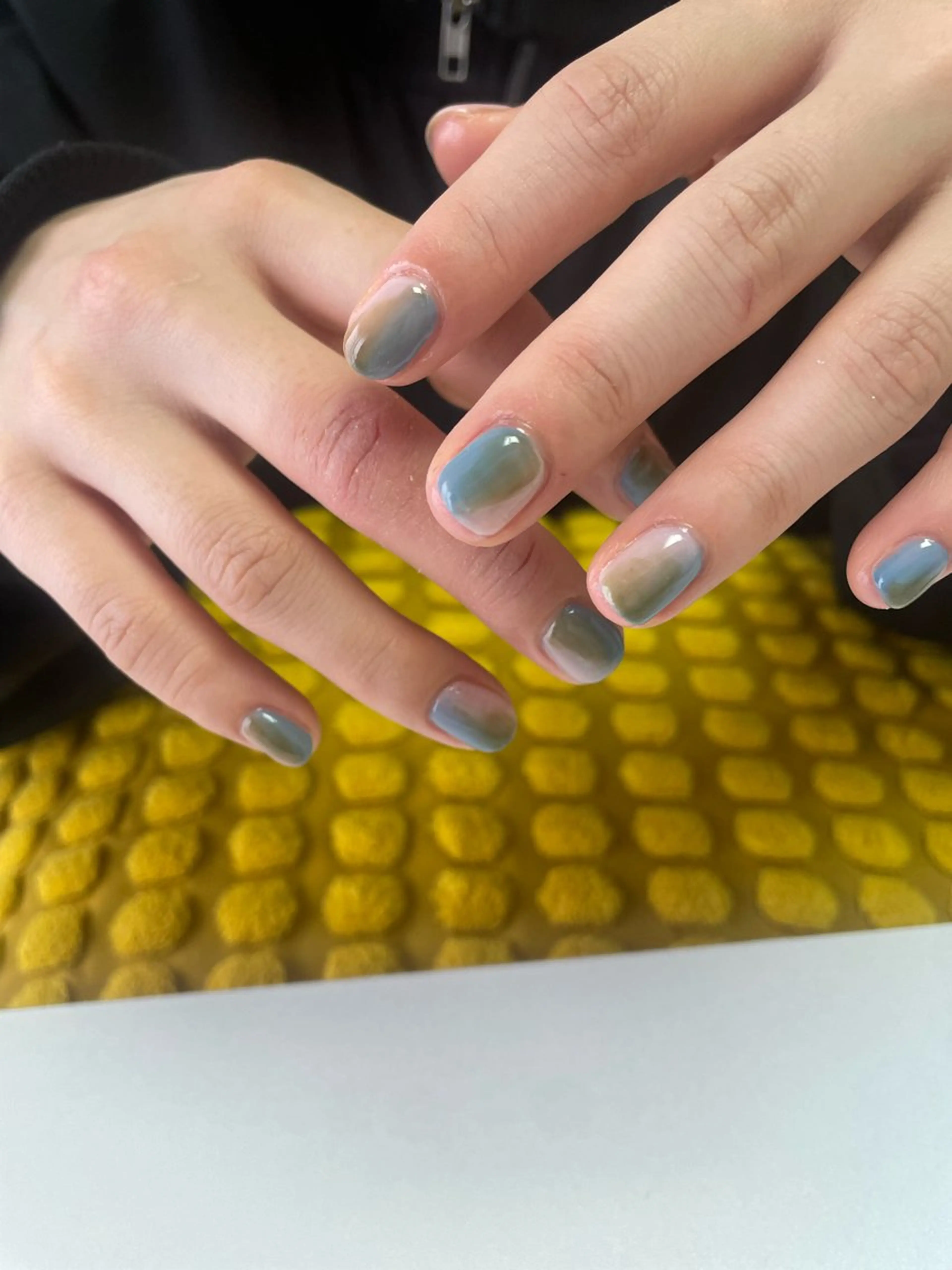 ネイル ニュアンスネイル Canola namikaのネイルデザイン