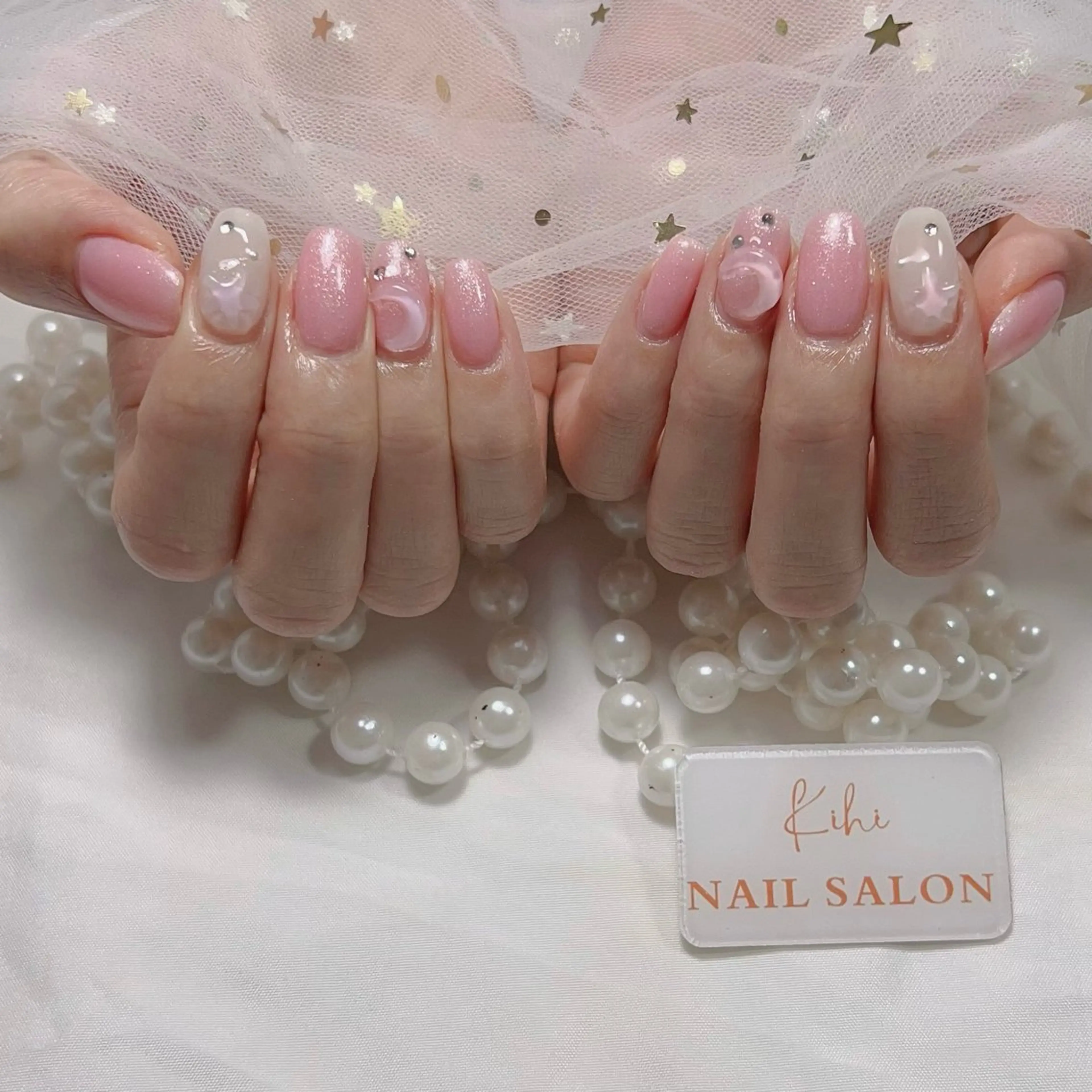 ネイル アートネイル フレンチネイル ジェルネイル グラデーション 韓国ネイル ハンドネイル ハンドケア さくら💮💮 【オフ無料】のネイルデザイン