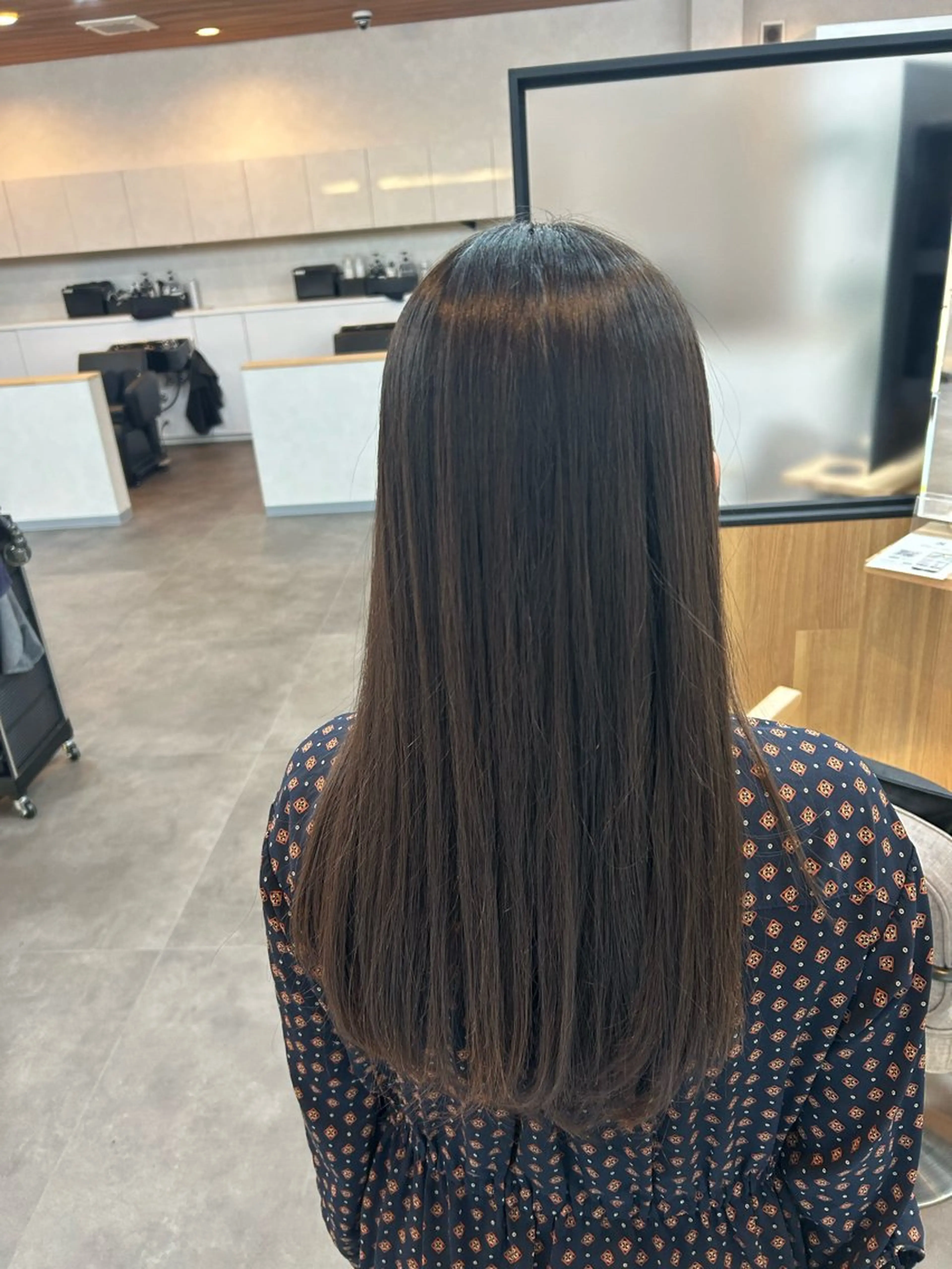 ロング 竹内 都のヘアスタイル