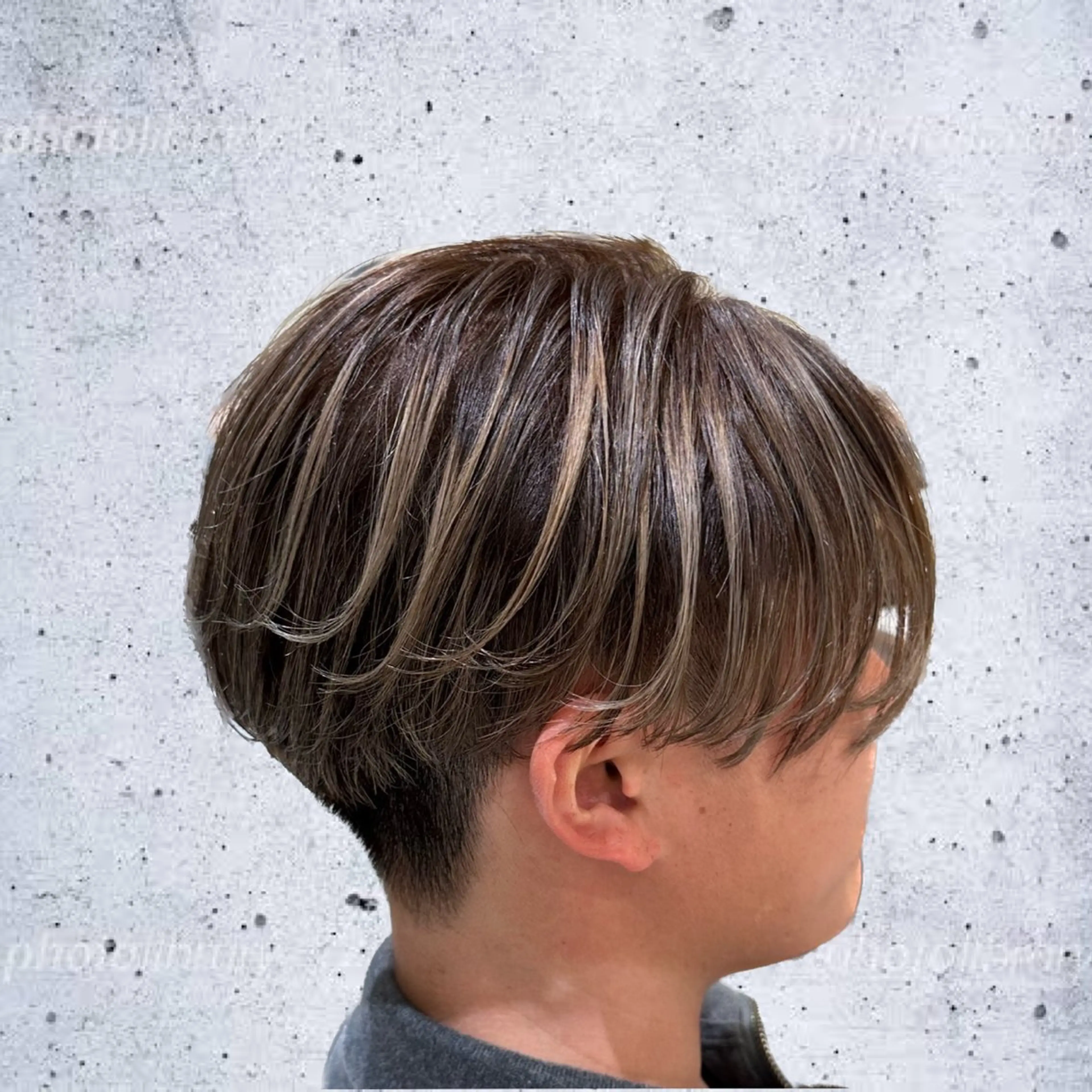 カラー メンズ メンズバレイヤージュ バレイヤージュ カット ヘアカラー IwAsh中山所属・✂︎中山ブリーチ・ パーマ✂︎露木智也のヘアスタイル