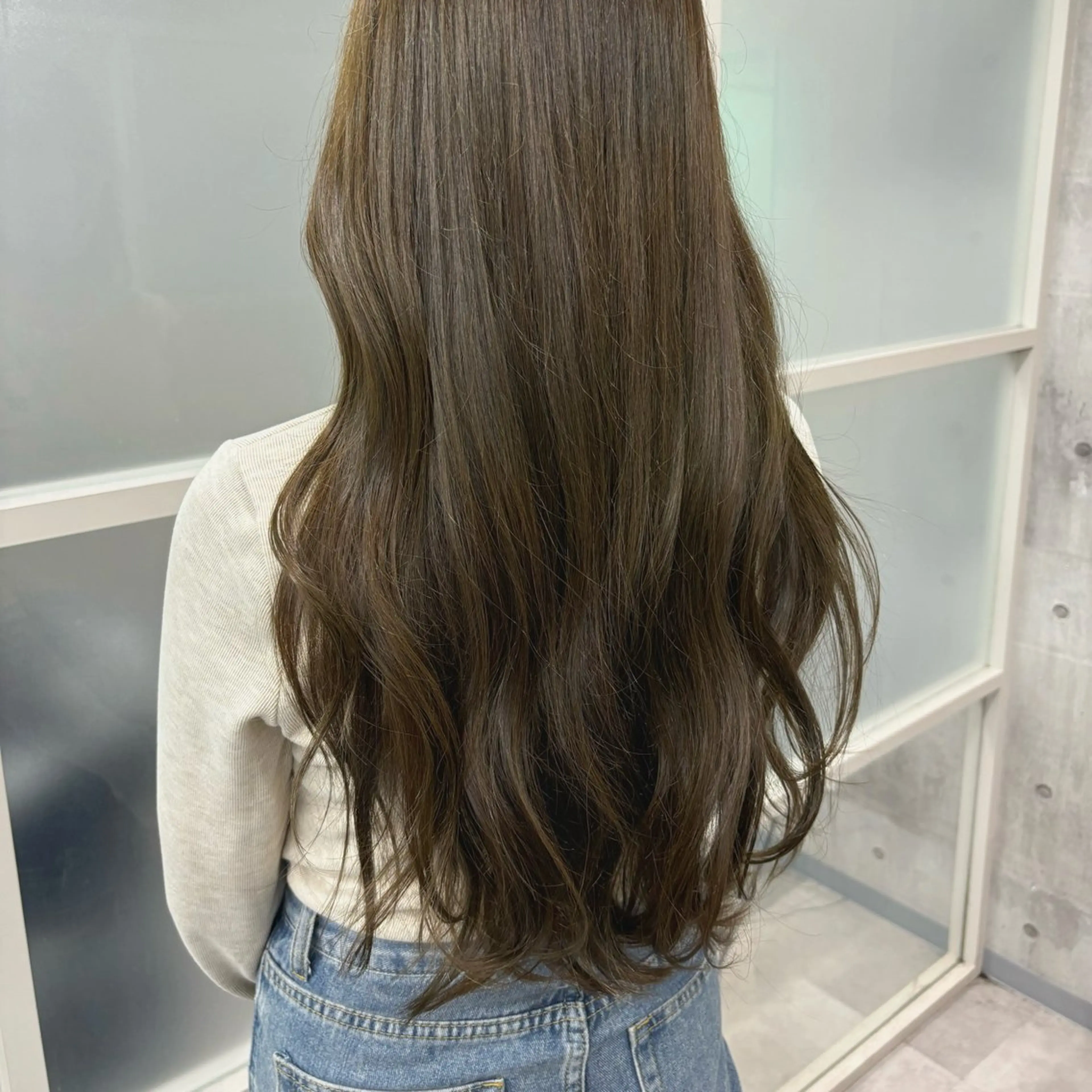 ロング カラー ヘアアレンジ ブリーチ ブリーチなしカラー オリーブカラー カット ヘアカラー トリートメント 🌷大澤ゆい🌷 stylistのヘアスタイル