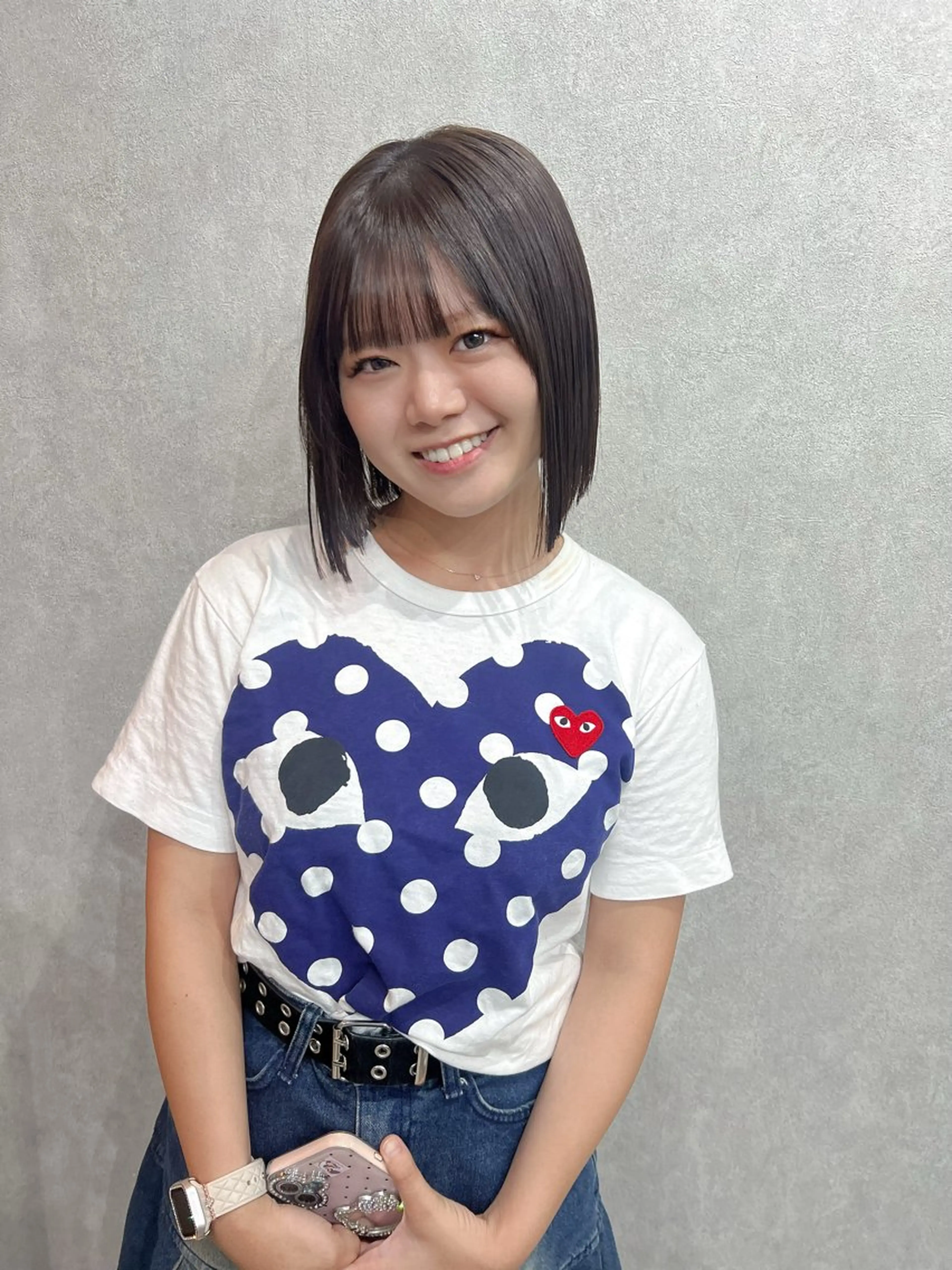 ショート カラー ベージュカラー ブリーチ ケアブリーチ グレージュ ハイトーンカラー カット ヘアカラー YUI ハイトーンカラーのヘアスタイル