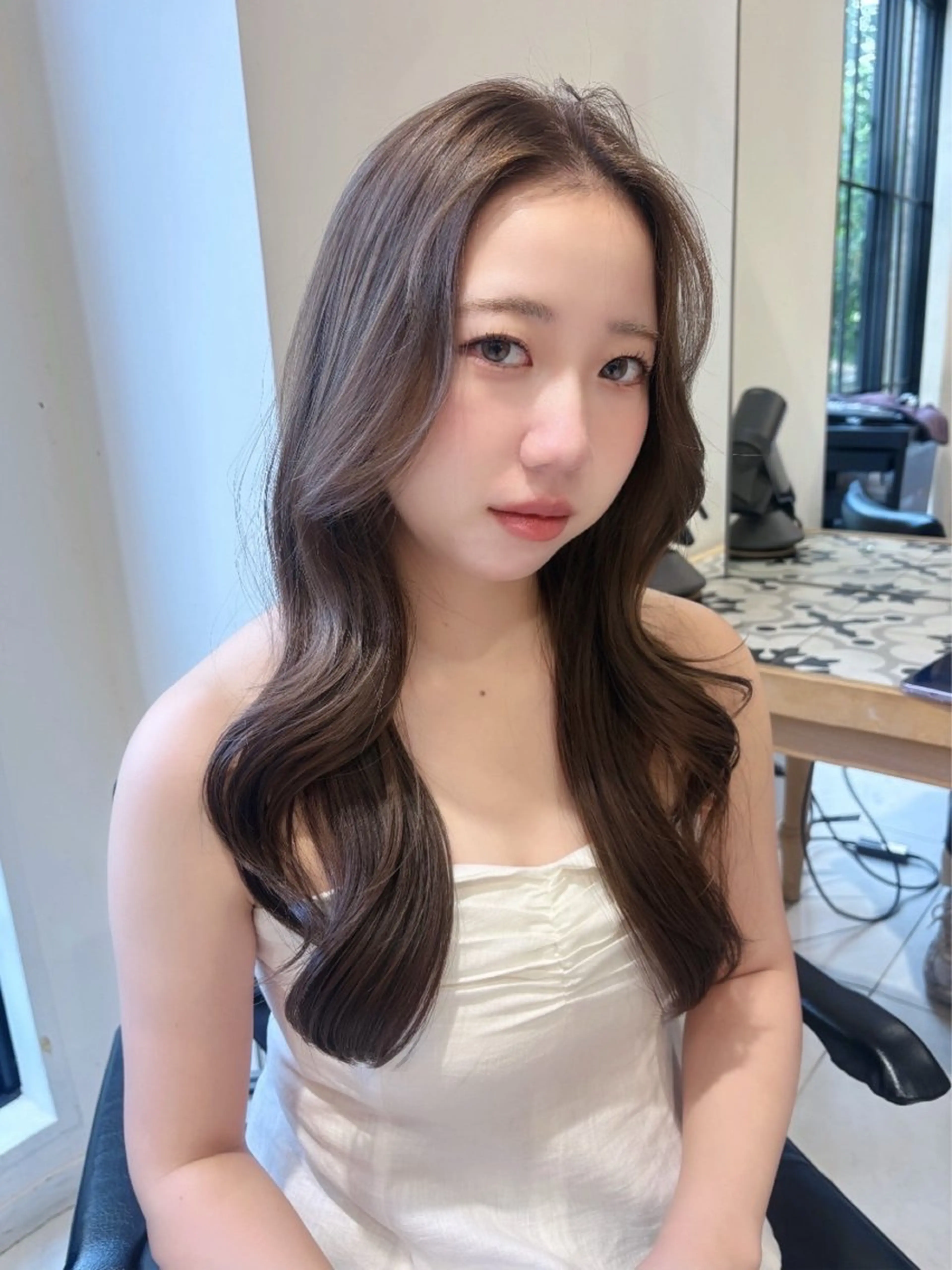 ロング カラー カット ヘアカラー ワンホン/韓国ヘア 🤍amiのヘアスタイル