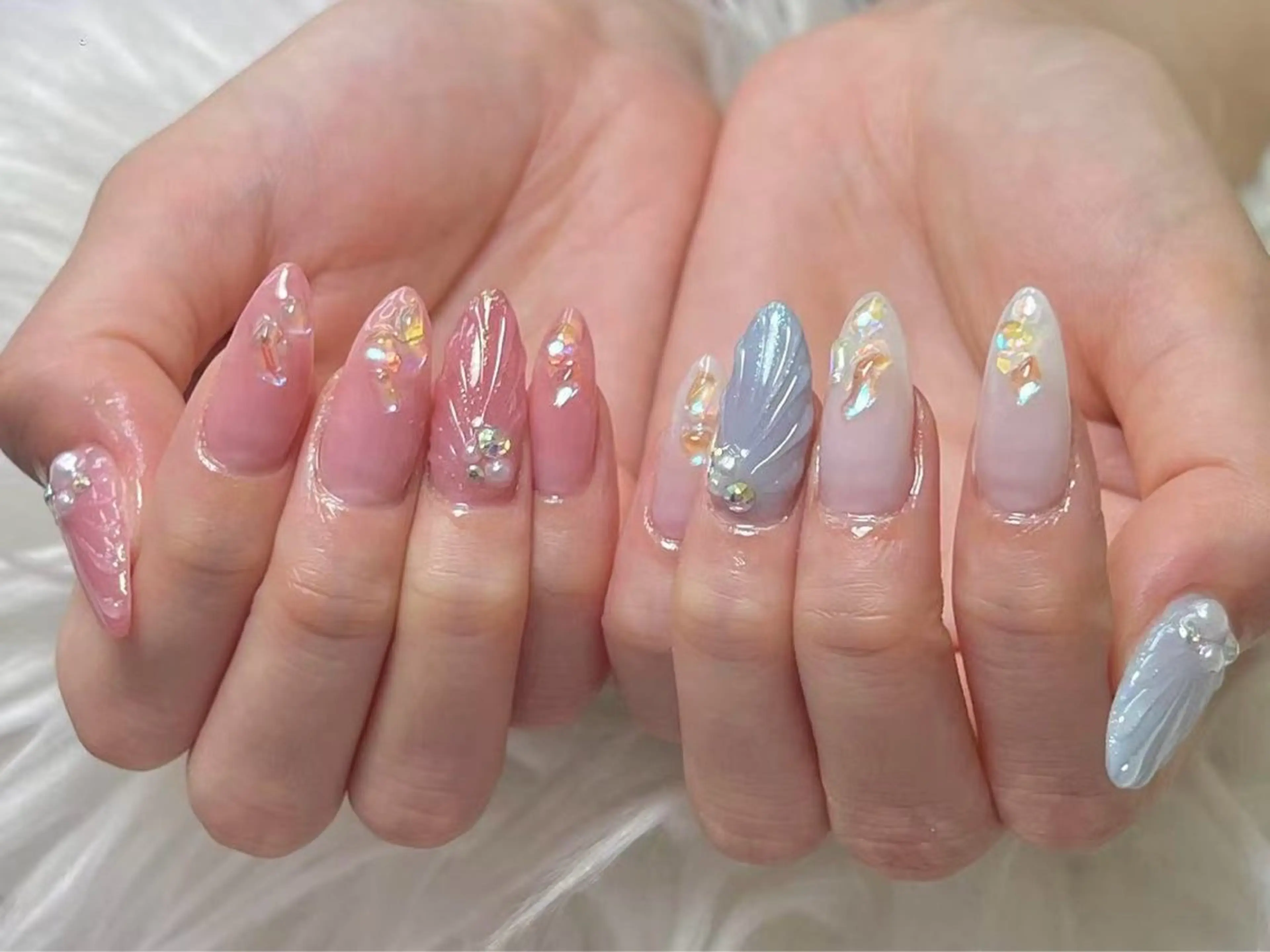 メンズ ネイル アートネイル フレンチネイル ジェルネイル キラキラネイル パラジェル ハンドネイル Bloom スカルプ専門店のネイルデザイン