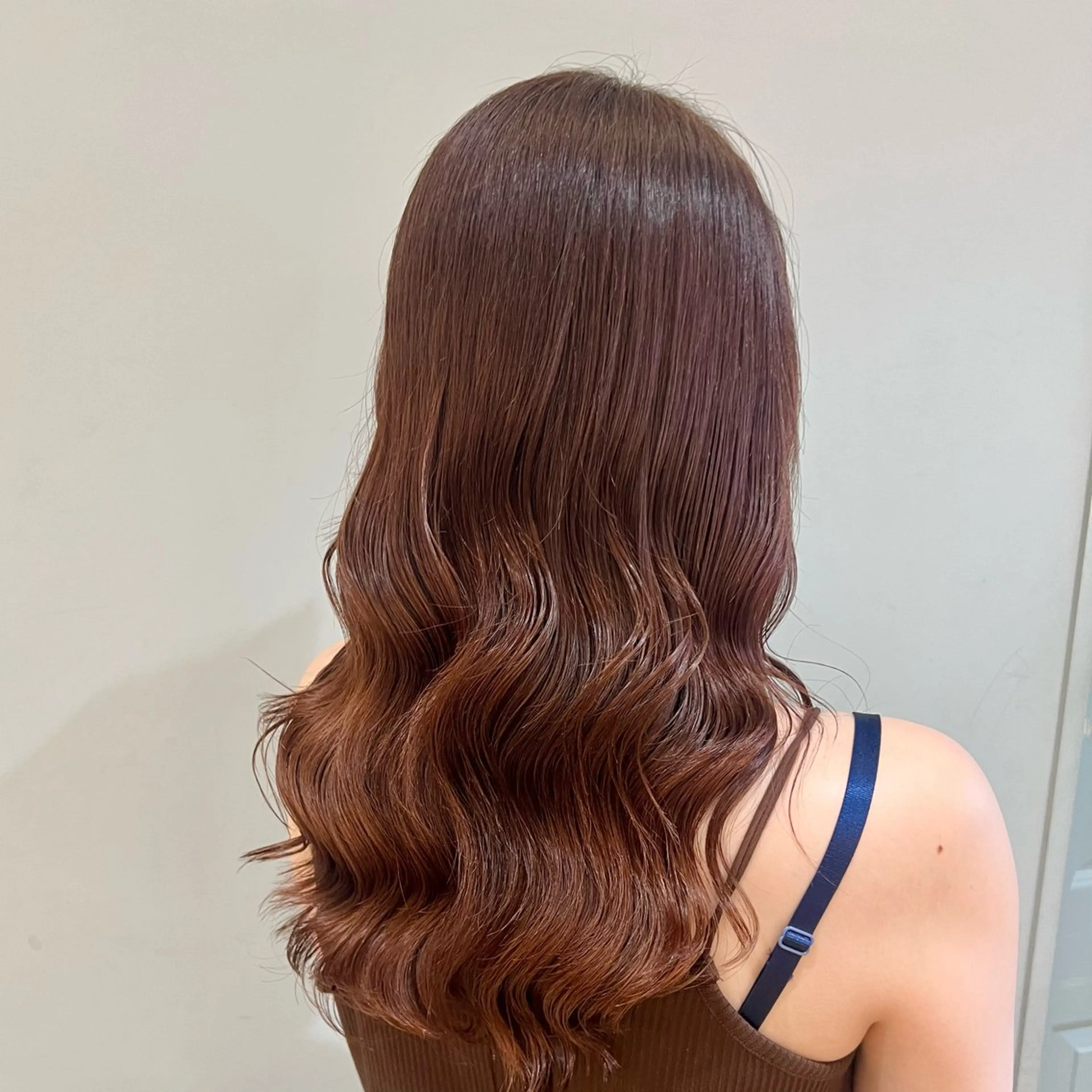 ミディアム カラー 【韓国艶カラー🎀】 添田 菜摘のヘアスタイル